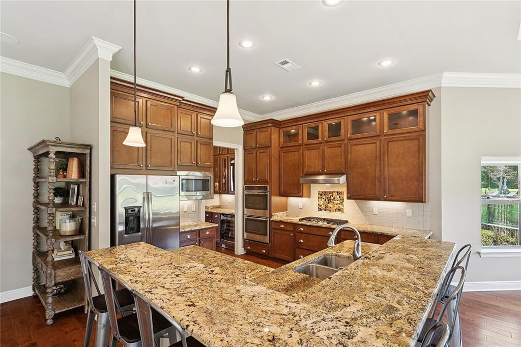 Madisonville, Louisiana, 70447, United States, 4 Bedrooms Bedrooms, ,4 BathroomsBathrooms,Residential,For Sale,1947964