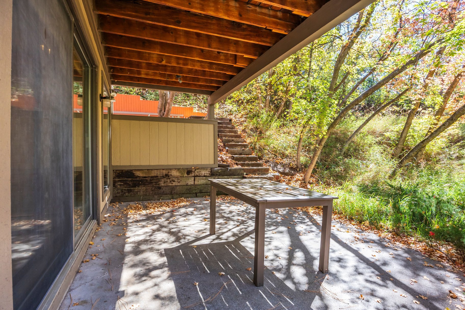  Mid-Century Modern Living in Emigration Canyon - 物件實景