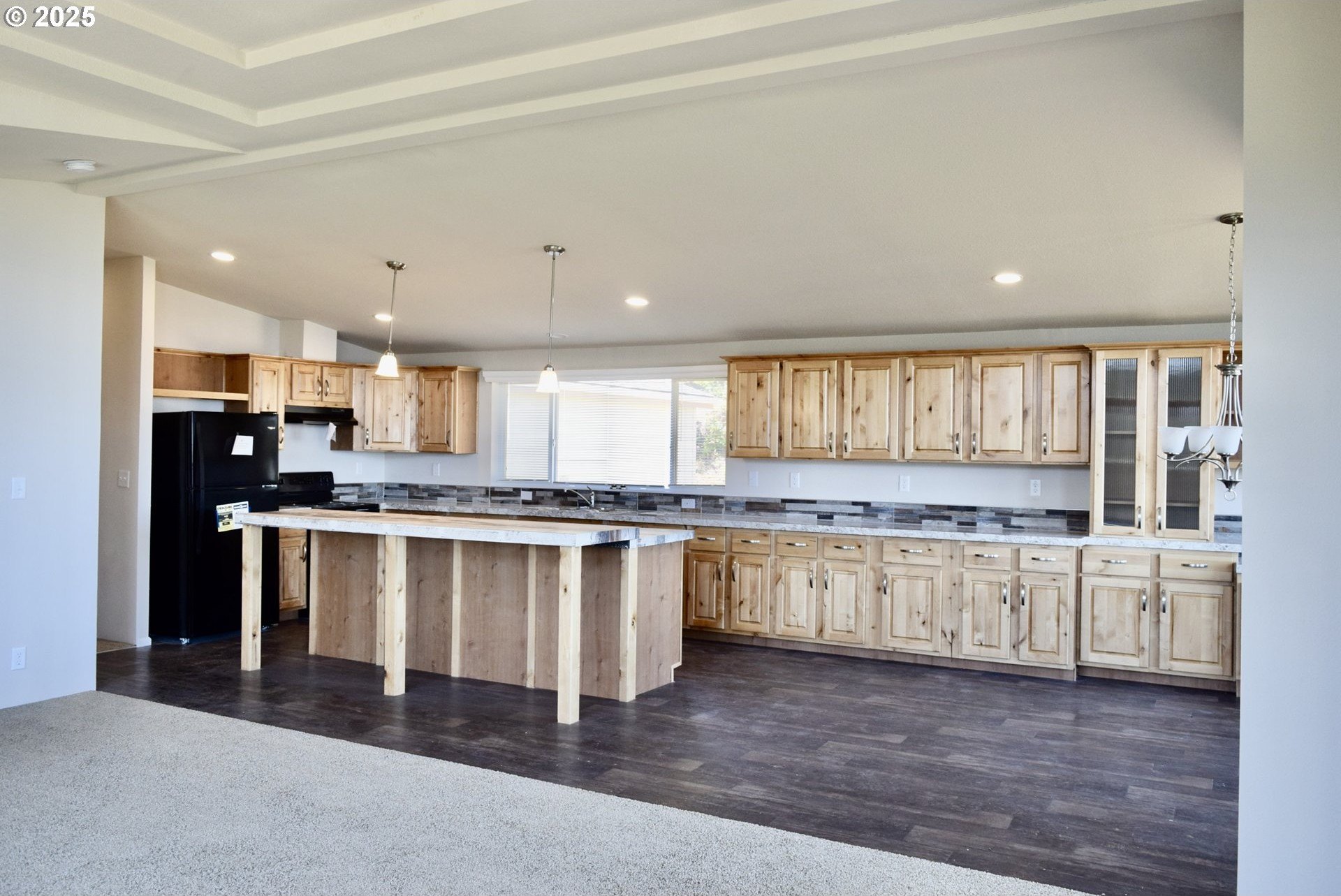 Gold Beach, Oregon, 97444, United States, 3 Bedrooms Bedrooms, ,2 BathroomsBathrooms,Residential,For Sale,1983630