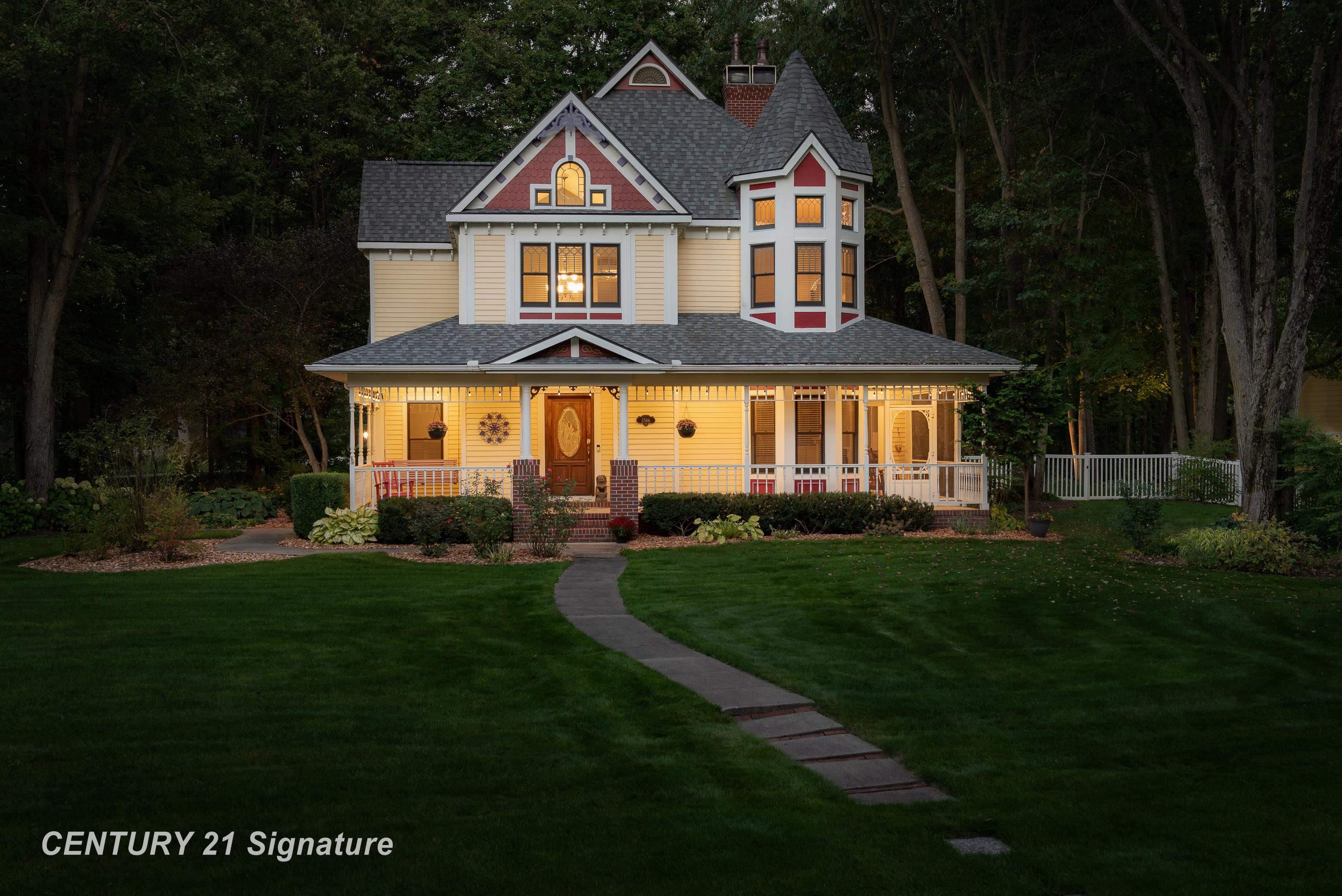 Midland, Michigan, 48642, United States, 5 Bedrooms Bedrooms, ,6 BathroomsBathrooms,Residential,For Sale,1977241