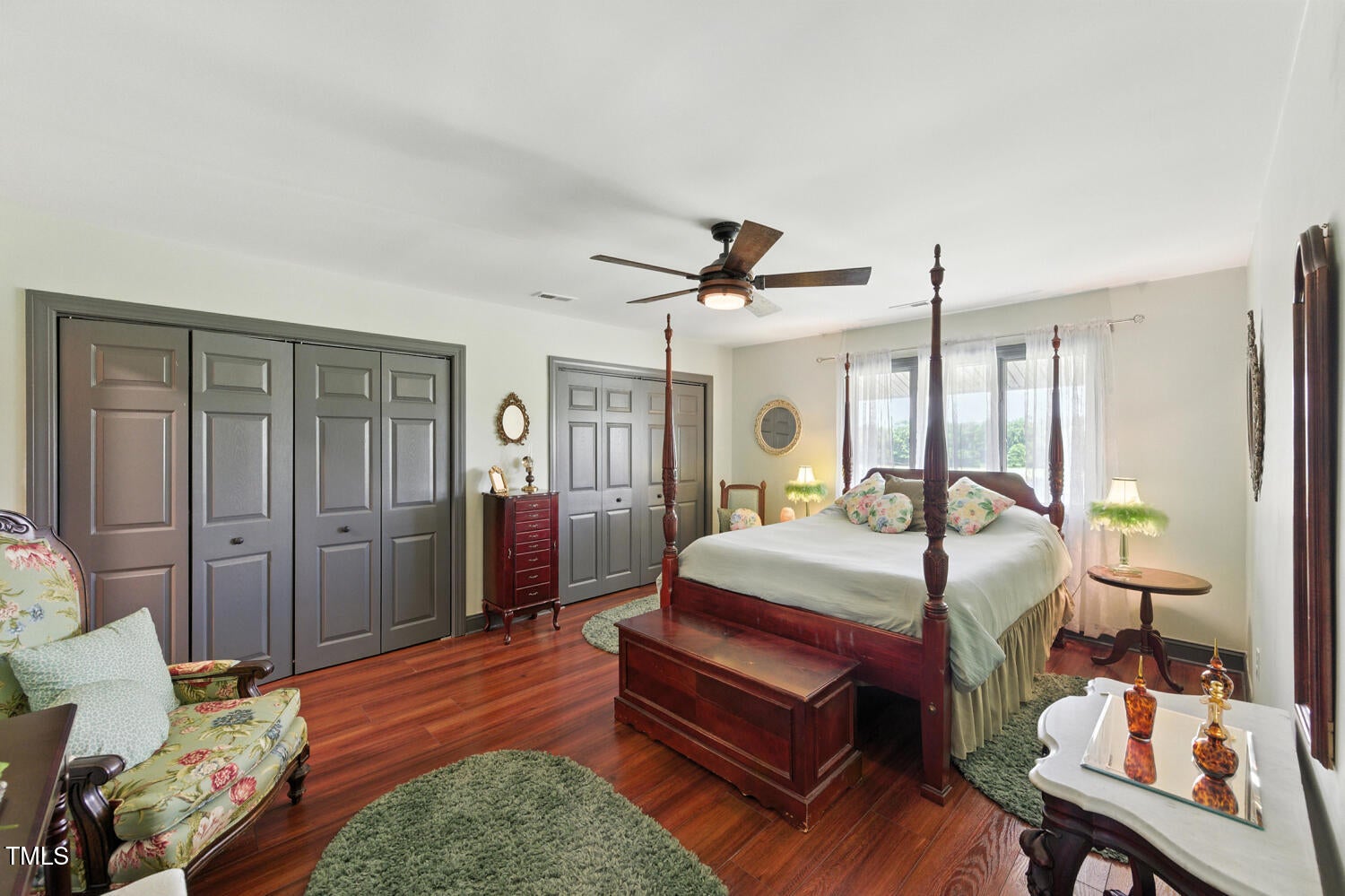 Newton Grove, North Carolina, 28366, United States, 5 Bedrooms Bedrooms, ,8 BathroomsBathrooms,Residential,For Sale,1892259