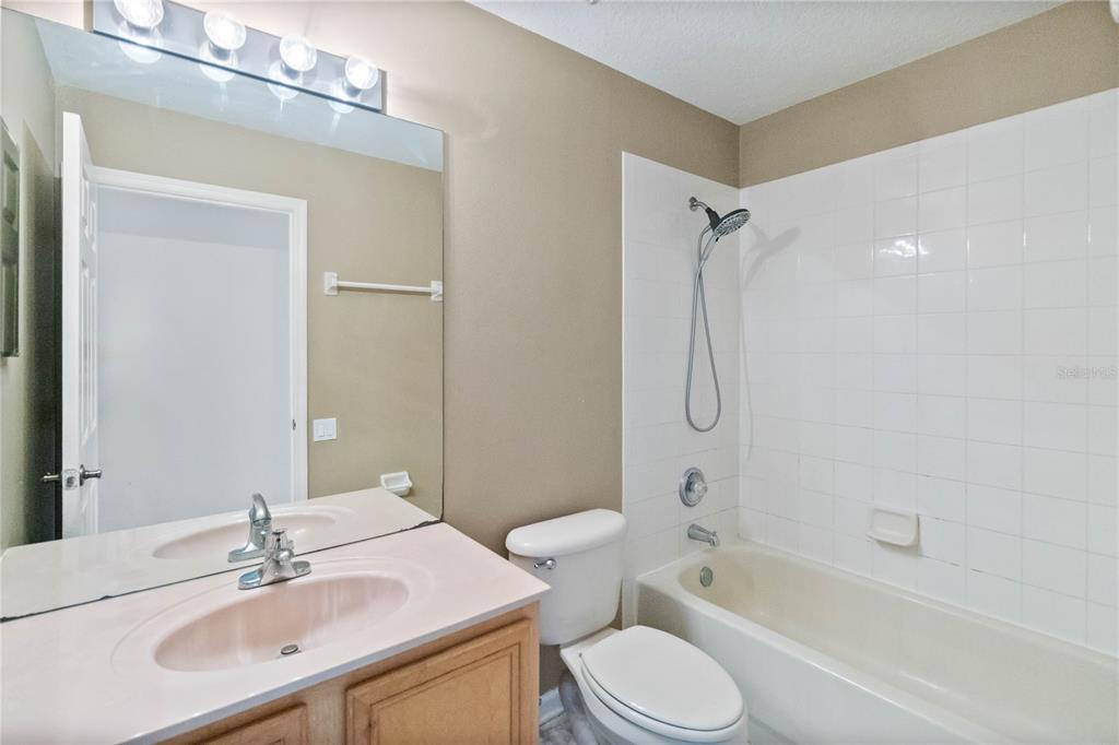 Orlando, Florida, 32819, United States, 4 Bedrooms Bedrooms, ,2 BathroomsBathrooms,Residential,For Sale,1911338