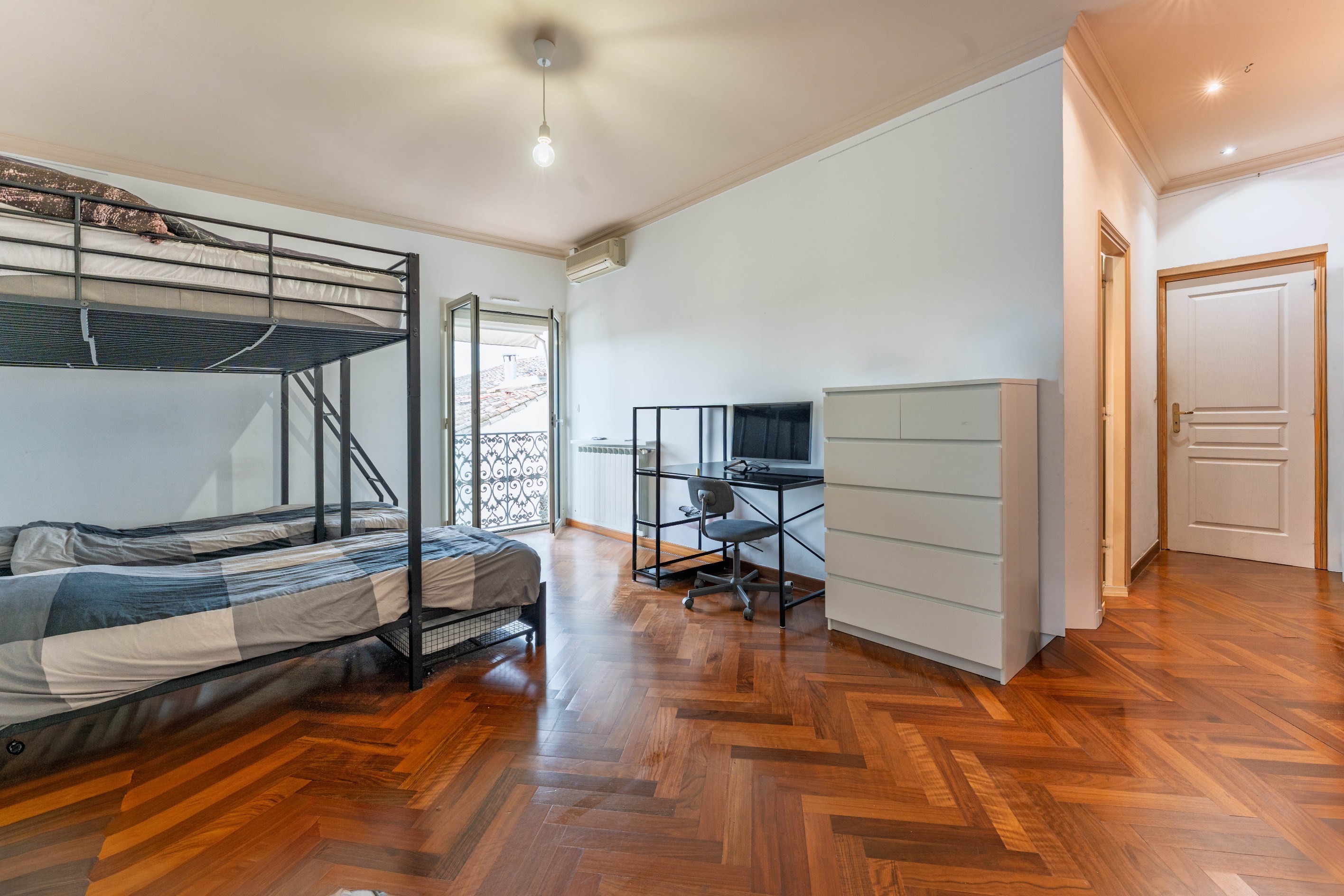  Exclusive to the Ecusson district, an incredible apartment with terraces and el… - 物件實景