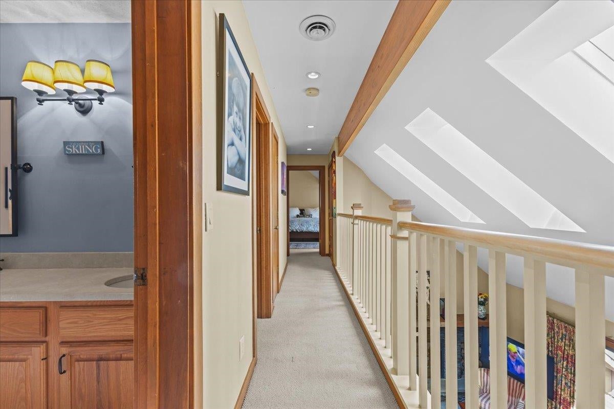 Stowe, Vermont, 05672, United States, 4 Bedrooms Bedrooms, ,3 BathroomsBathrooms,Residential,For Sale,1867745