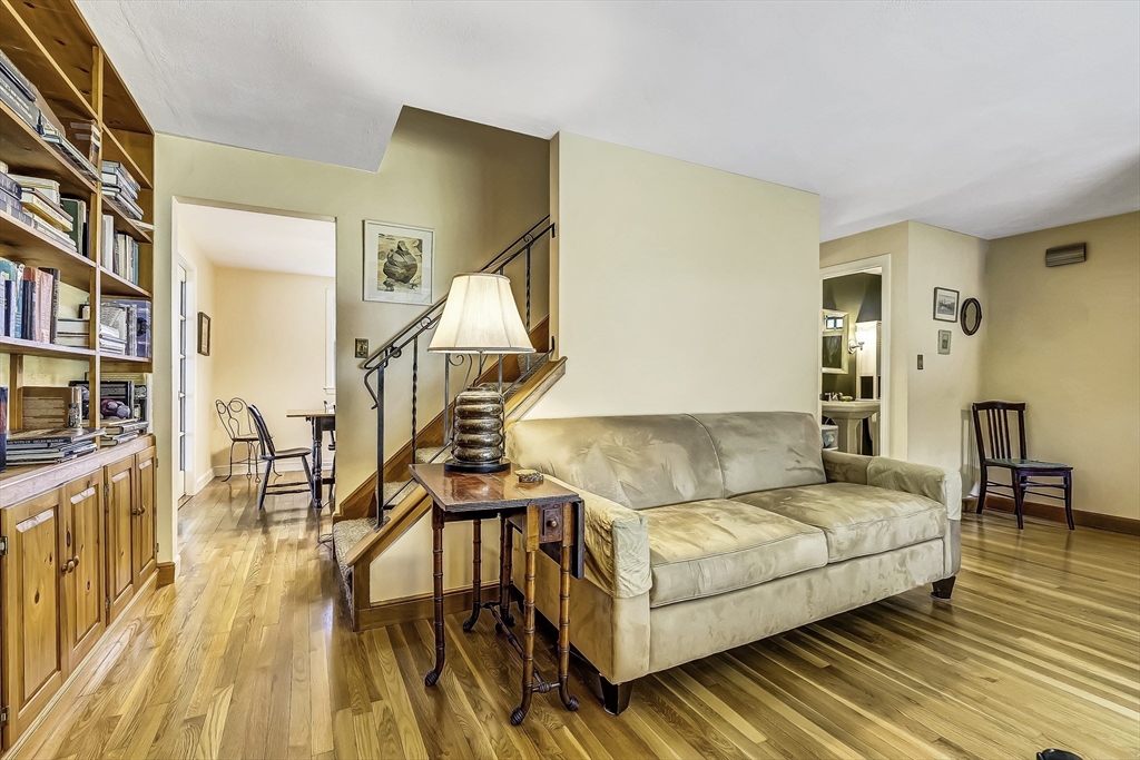 Wayland, Massachusetts, 01778, United States, 3 Bedrooms Bedrooms, ,2 BathroomsBathrooms,Residential,For Sale,1847393