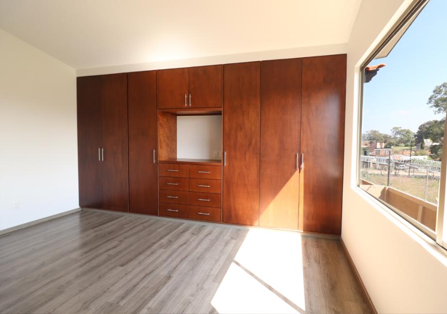 Jose Mar?a Morelos, Morelia, Michoacán de Ocampo, 58350, Mexico, 3 Bedrooms Bedrooms, ,2 BathroomsBathrooms,Residential,For Sale,Jose Mar?a Morelos,1444216