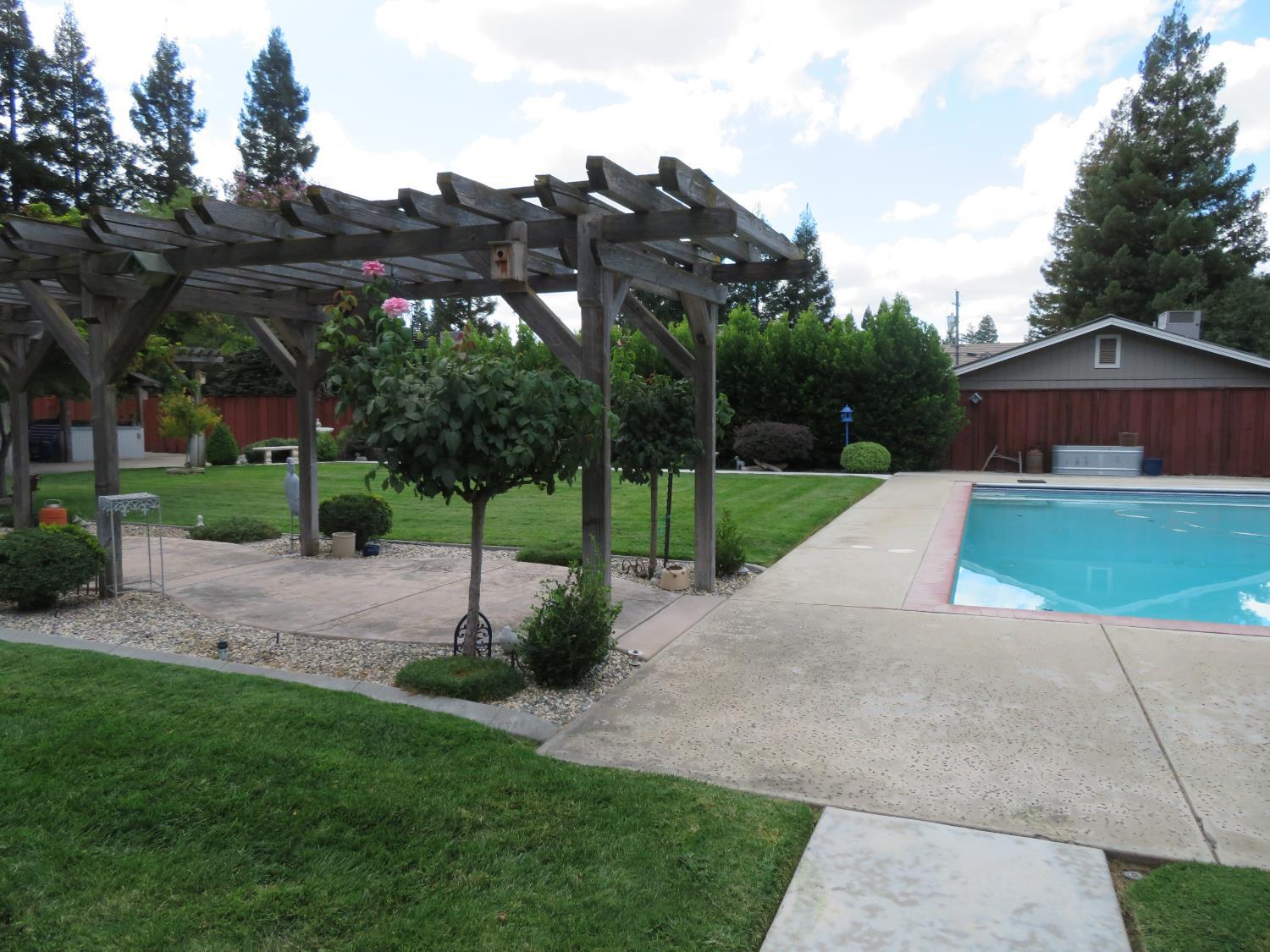 Oakdale, California, 95361, United States, 3 Bedrooms Bedrooms, ,2 BathroomsBathrooms,Residential,For Sale,1942703