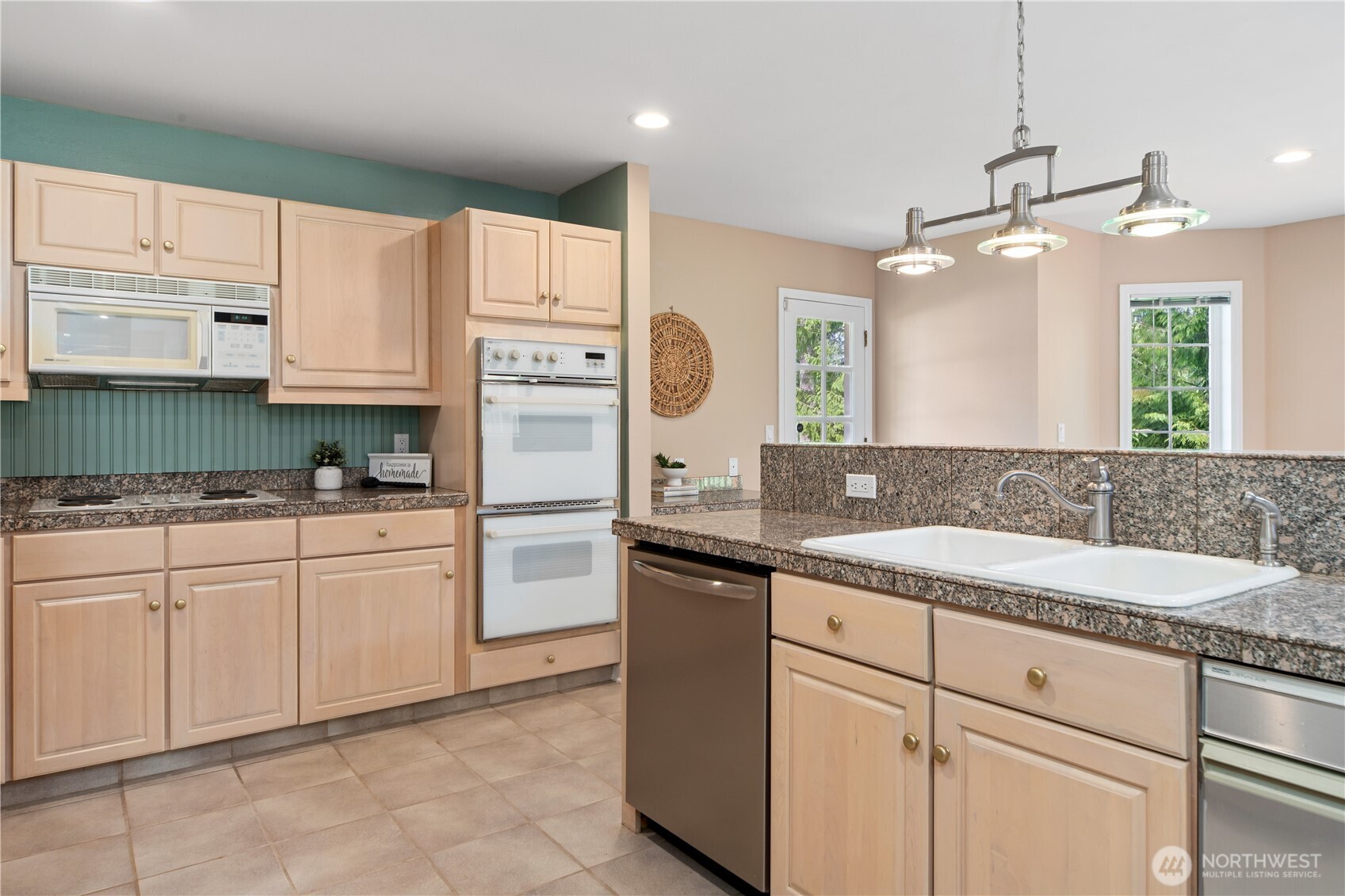 Port Ludlow, Washington, 98365, United States, 3 Bedrooms Bedrooms, ,3 BathroomsBathrooms,Residential,For Sale,1837703