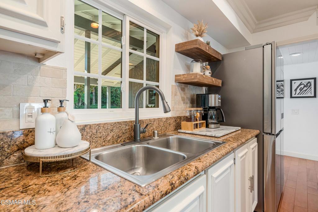 Simi Valley, California, 93065, United States, 4 Bedrooms Bedrooms, ,3 BathroomsBathrooms,Residential,For Sale,1941283