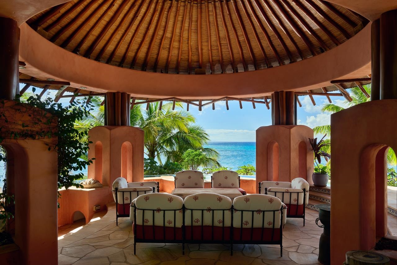 Lahaina, Hawaii, 96761, United States, 4 Bedrooms Bedrooms, ,5 BathroomsBathrooms,Residential,For Sale,1972639