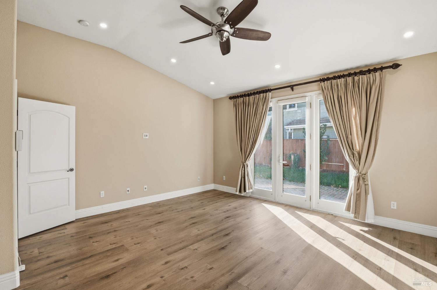 Fairfield, California, 94534, United States, 3 Bedrooms Bedrooms, ,3 BathroomsBathrooms,Residential,For Sale,1987540