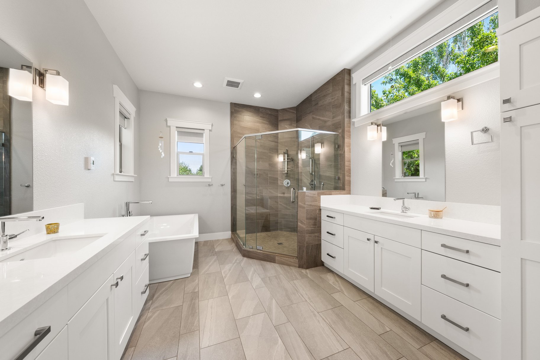  Refined living on one of Reno
