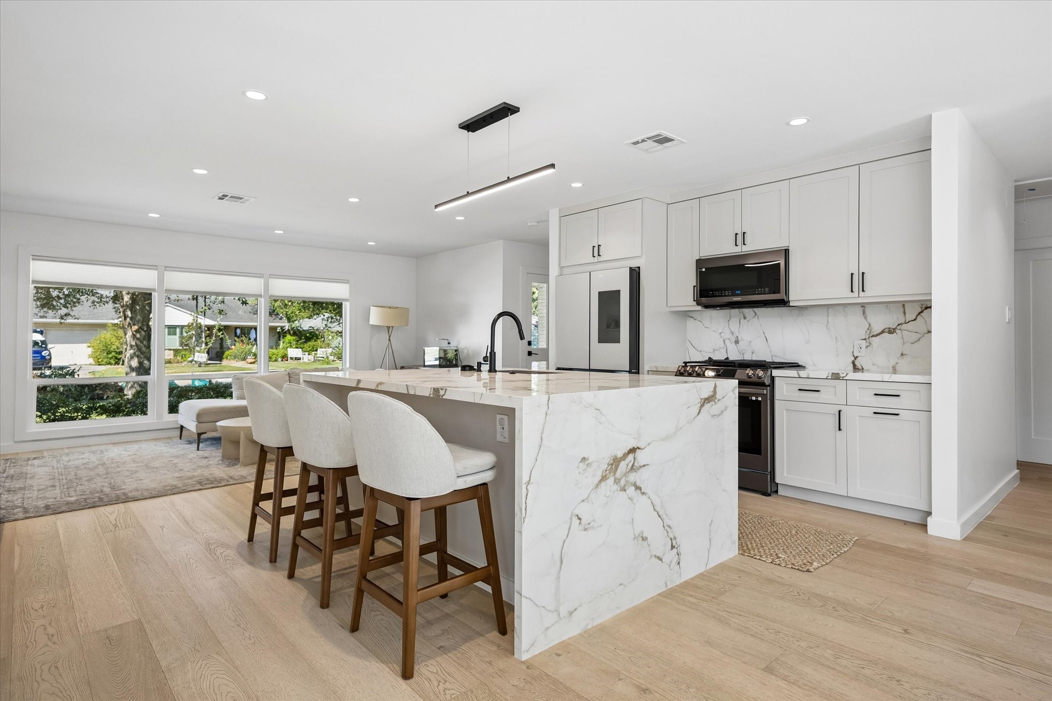  3027 Stanton Street - 物件實景