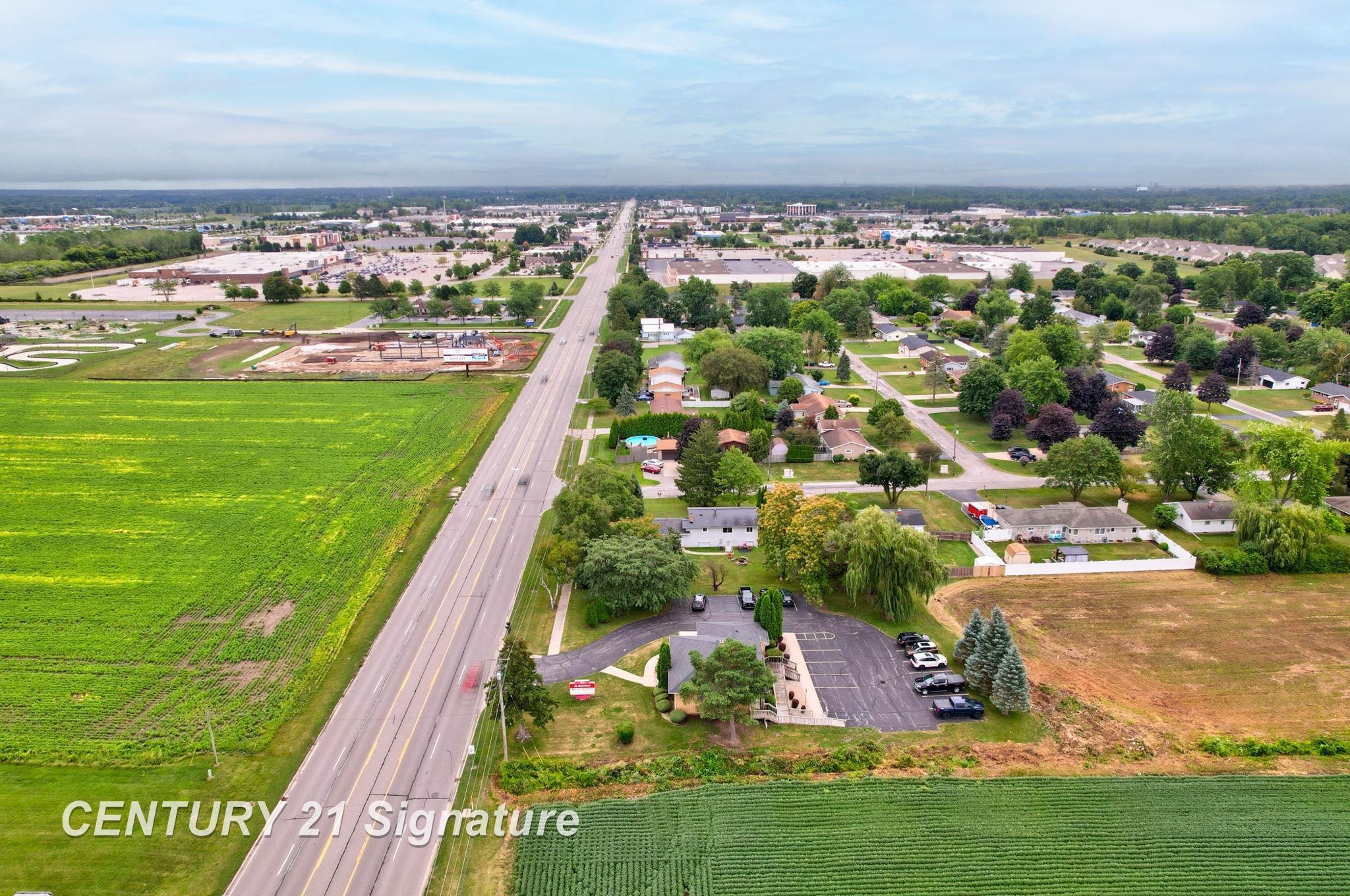 Saginaw, Michigan, 48604, United States, 4 Bedrooms Bedrooms, ,3 BathroomsBathrooms,Residential,For Sale,1980759
