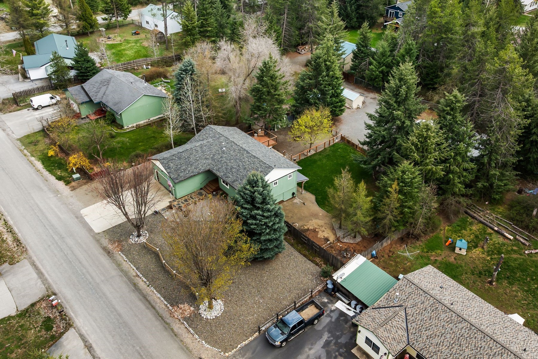  Sagle Multi-Generational - 物件實景