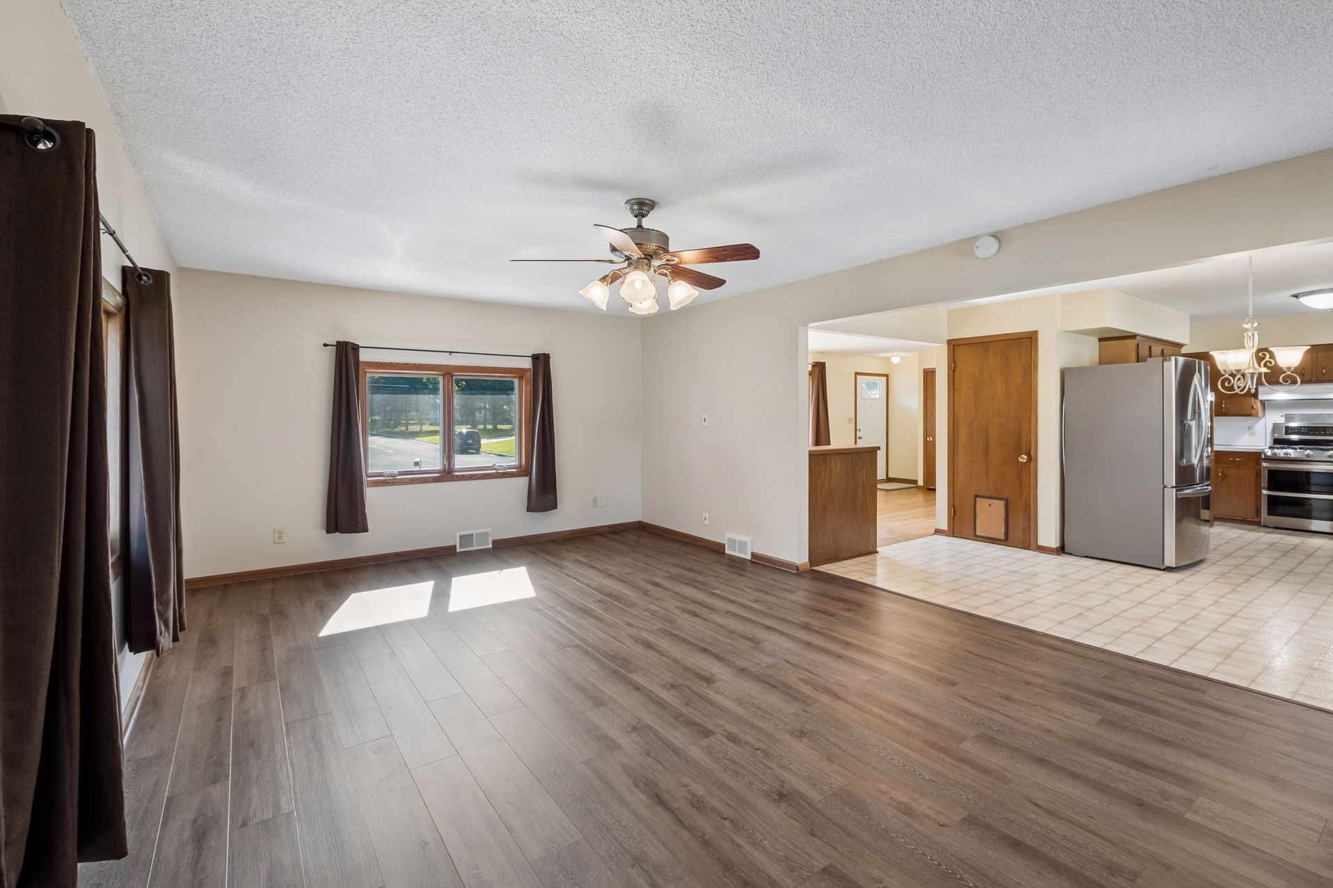  Well-Cared-For Home in the Heart of Shakopee - 物件實景