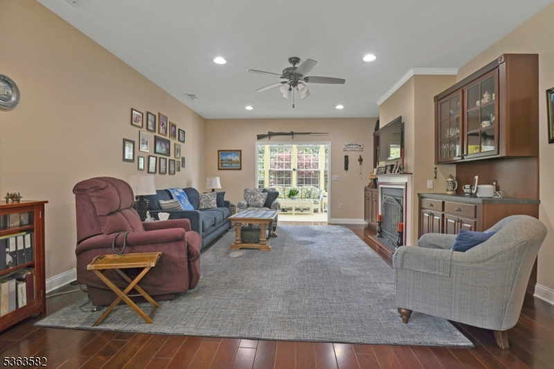 Jackson Twp., New Jersey, 08527, United States, 3 Bedrooms Bedrooms, ,2 BathroomsBathrooms,Residential,For Sale,1849721