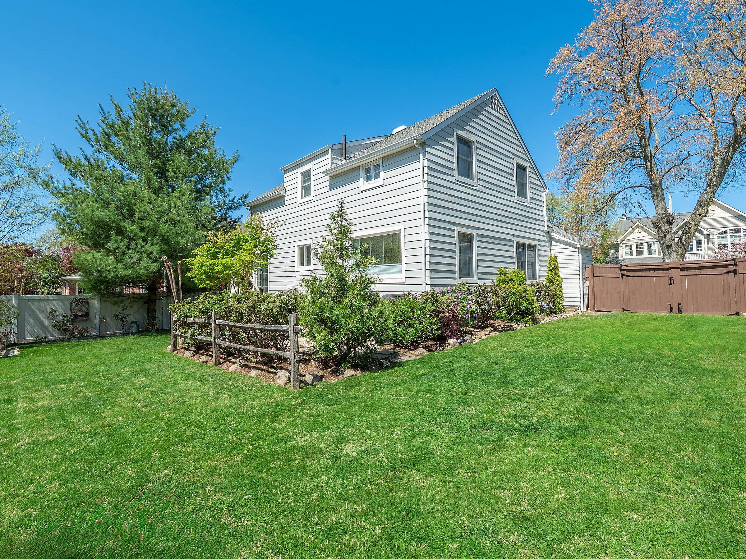  61 Cleveland Avenue, Glen Head, NY, 11545 - 物件實景