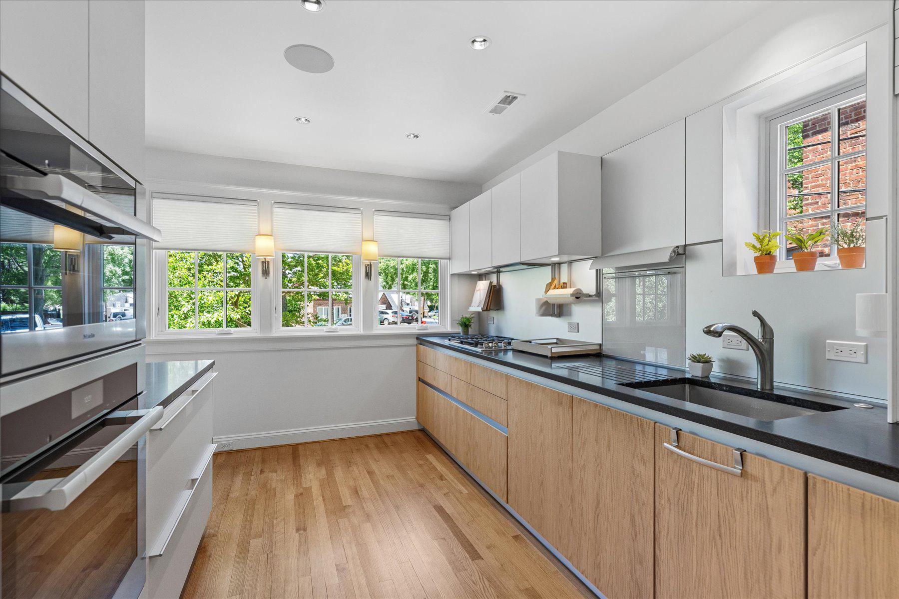  1706 Surrey Lane NW, Washington, DC, 20007 - 物件實景
