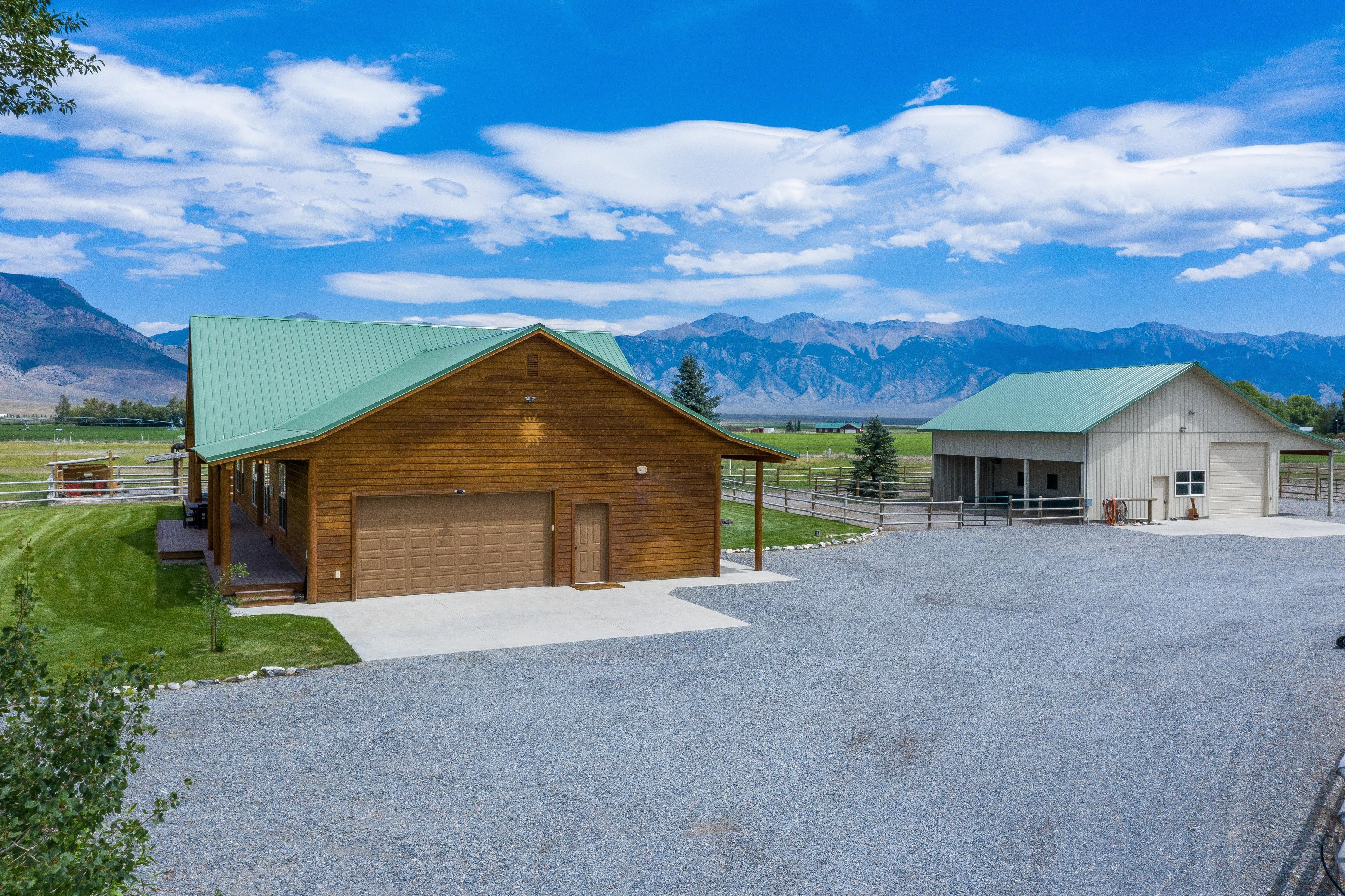  Equestrian Estate at the Base of Mt. Borah - 物件實景