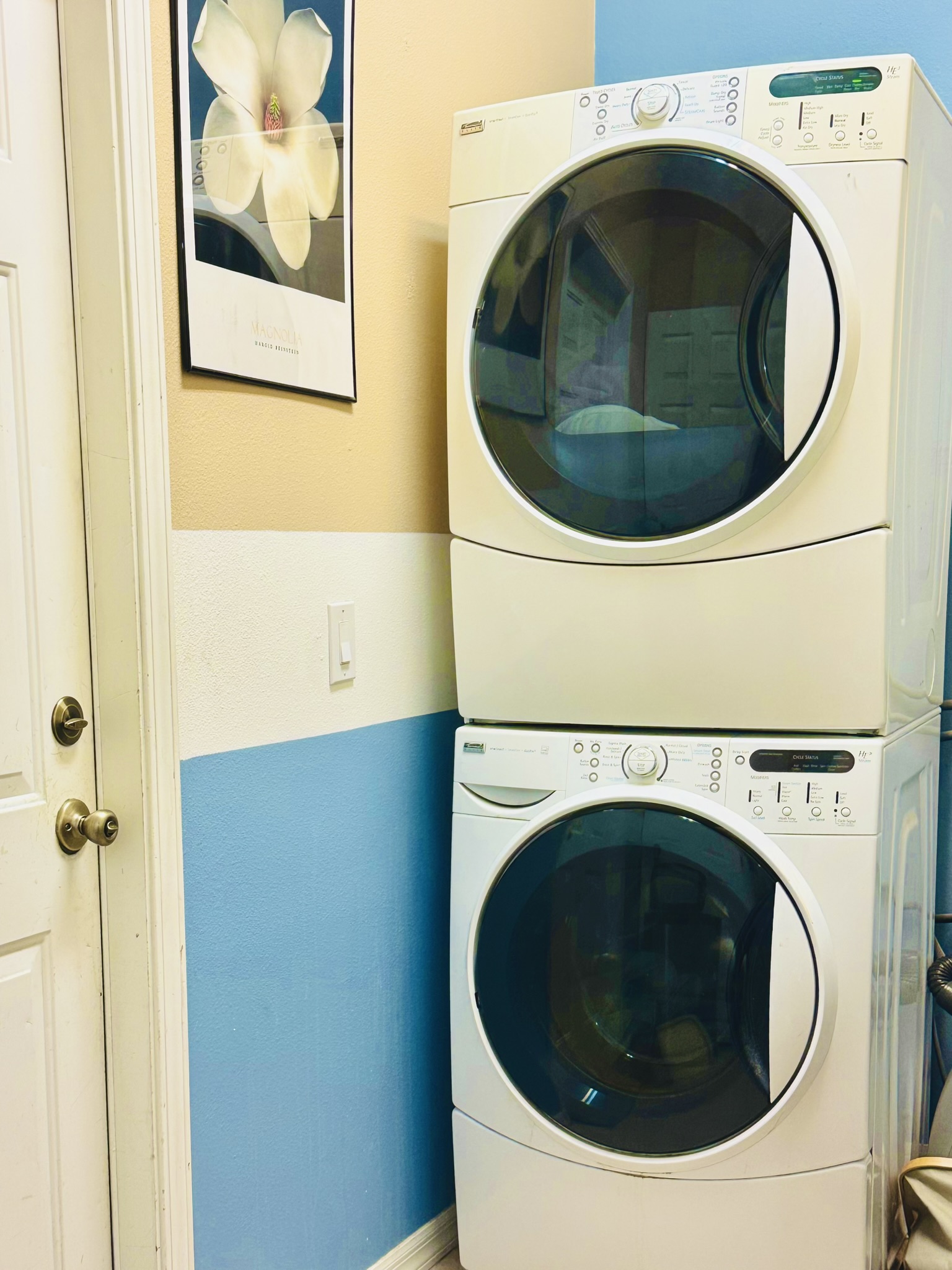 Thonotosassa, Florida, 33592, United States, 4 Bedrooms Bedrooms, ,3 BathroomsBathrooms,Residential,For Sale,1981312