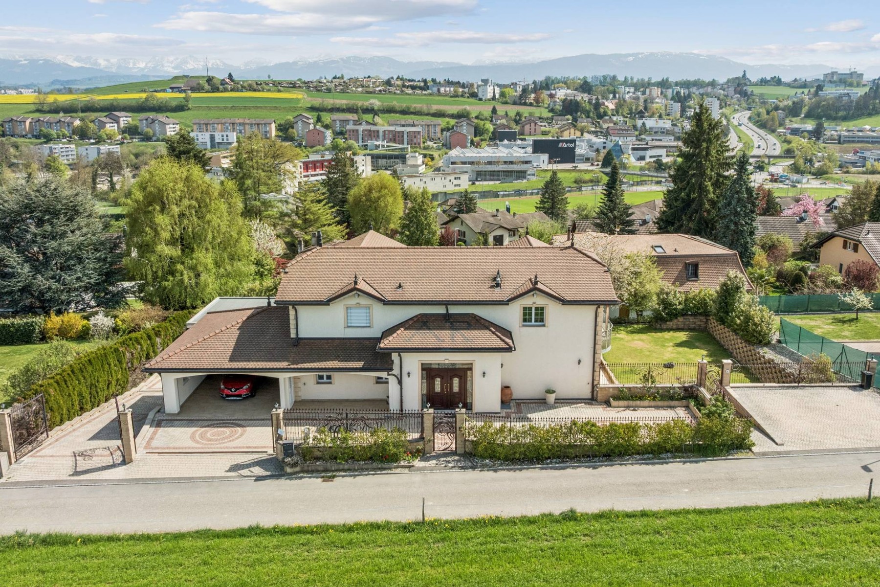  Exceptional house in Granges-Paccot, attractive tax situation - 物件實景