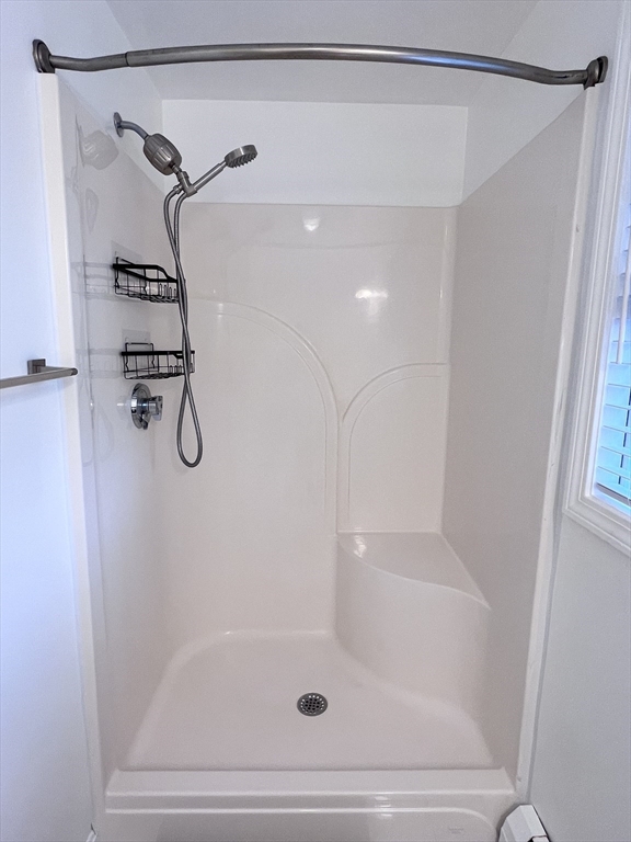 Fitchburg, Massachusetts, 01420, United States, 3 Bedrooms Bedrooms, ,3 BathroomsBathrooms,Residential,For Sale,1980272