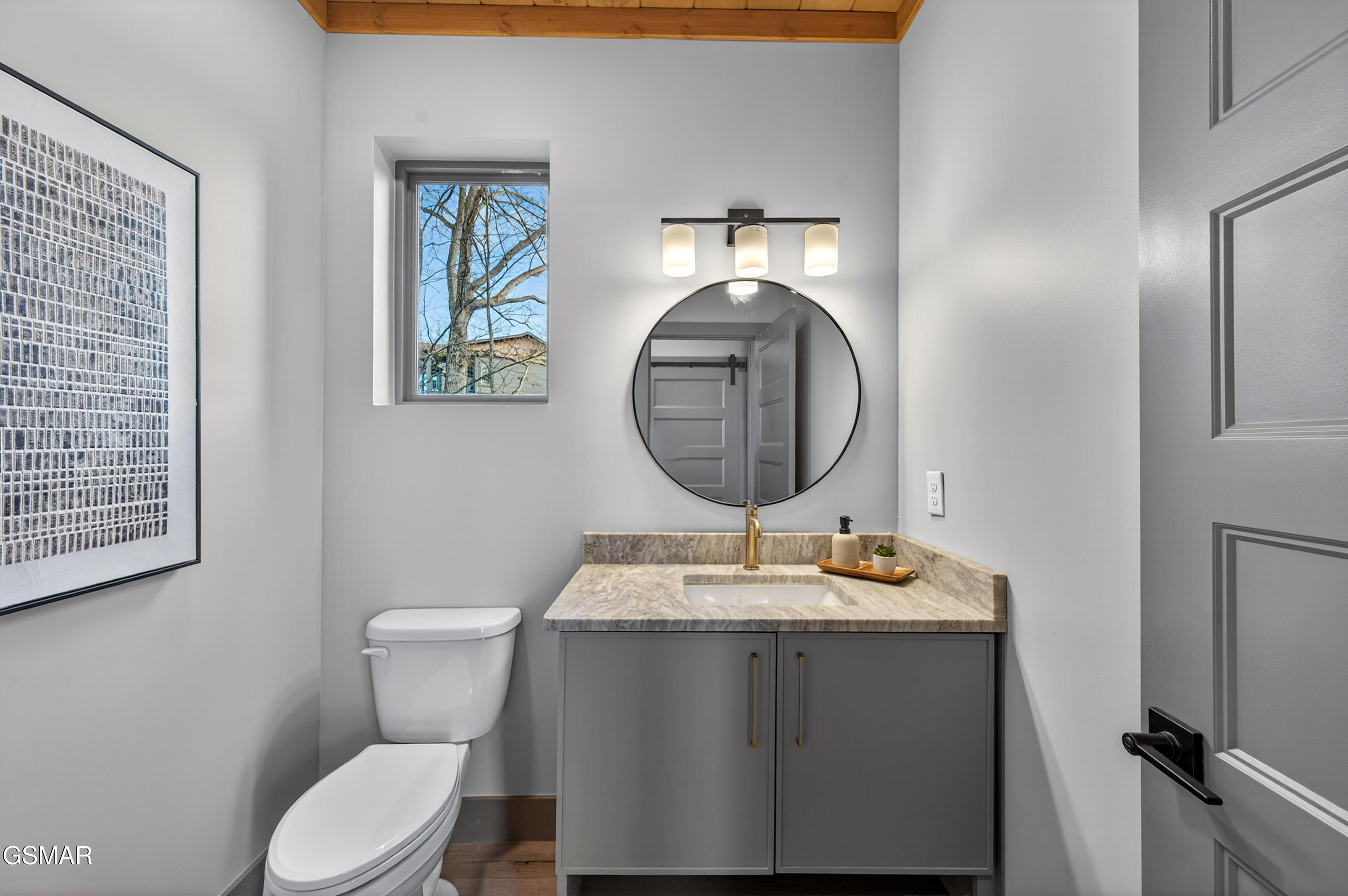 Sevierville, Tennessee, 37862, United States, 5 Bedrooms Bedrooms, ,7 BathroomsBathrooms,Residential,For Sale,2008149