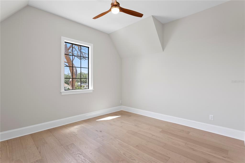 Tampa, Florida, 33629, United States, 5 Bedrooms Bedrooms, ,5 BathroomsBathrooms,Residential,For Sale,1837490