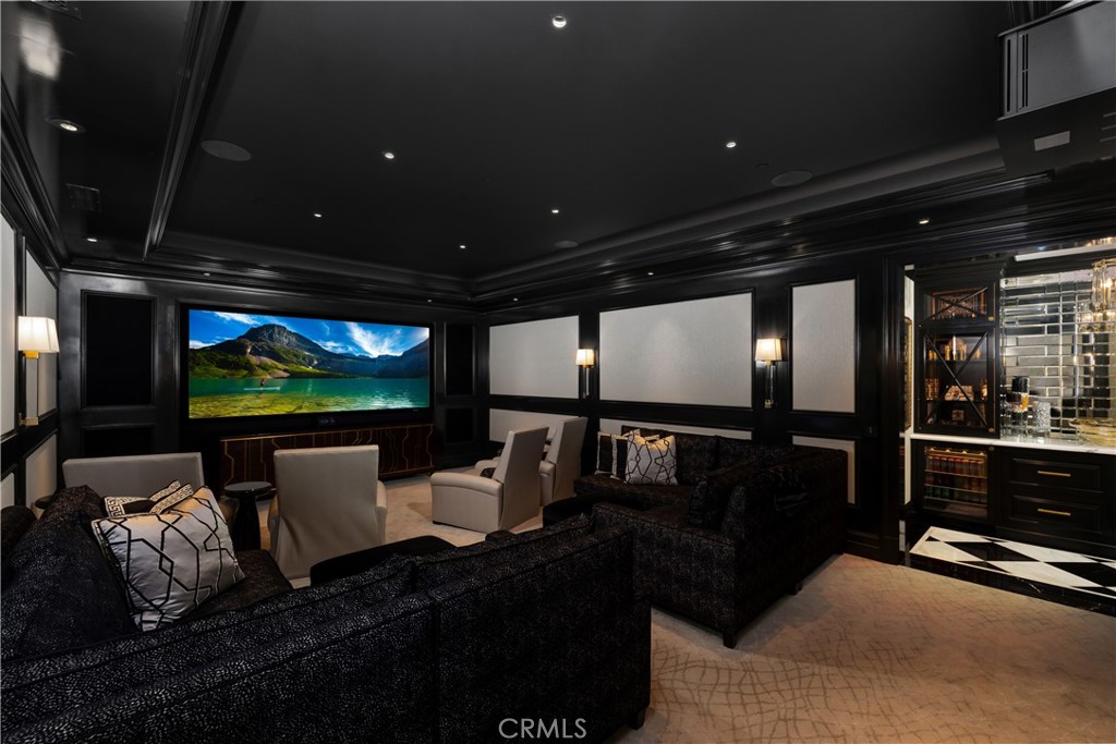 Glendora, California, 91741, United States, 6 Bedrooms Bedrooms, ,6 BathroomsBathrooms,Residential,For Sale,1987955