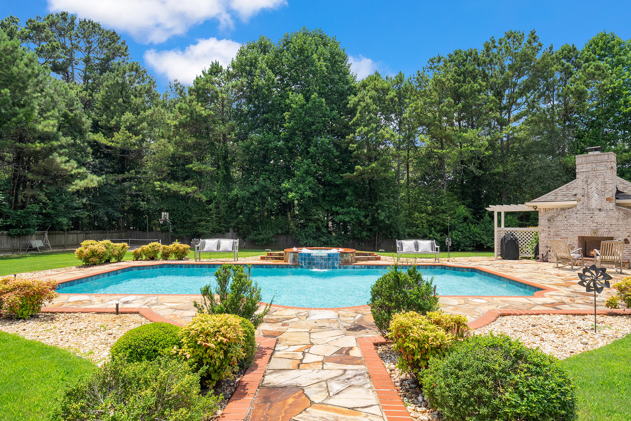  A Rare Opportunity in One of Milton’s Most Desirable Gated Communities - 物件實景