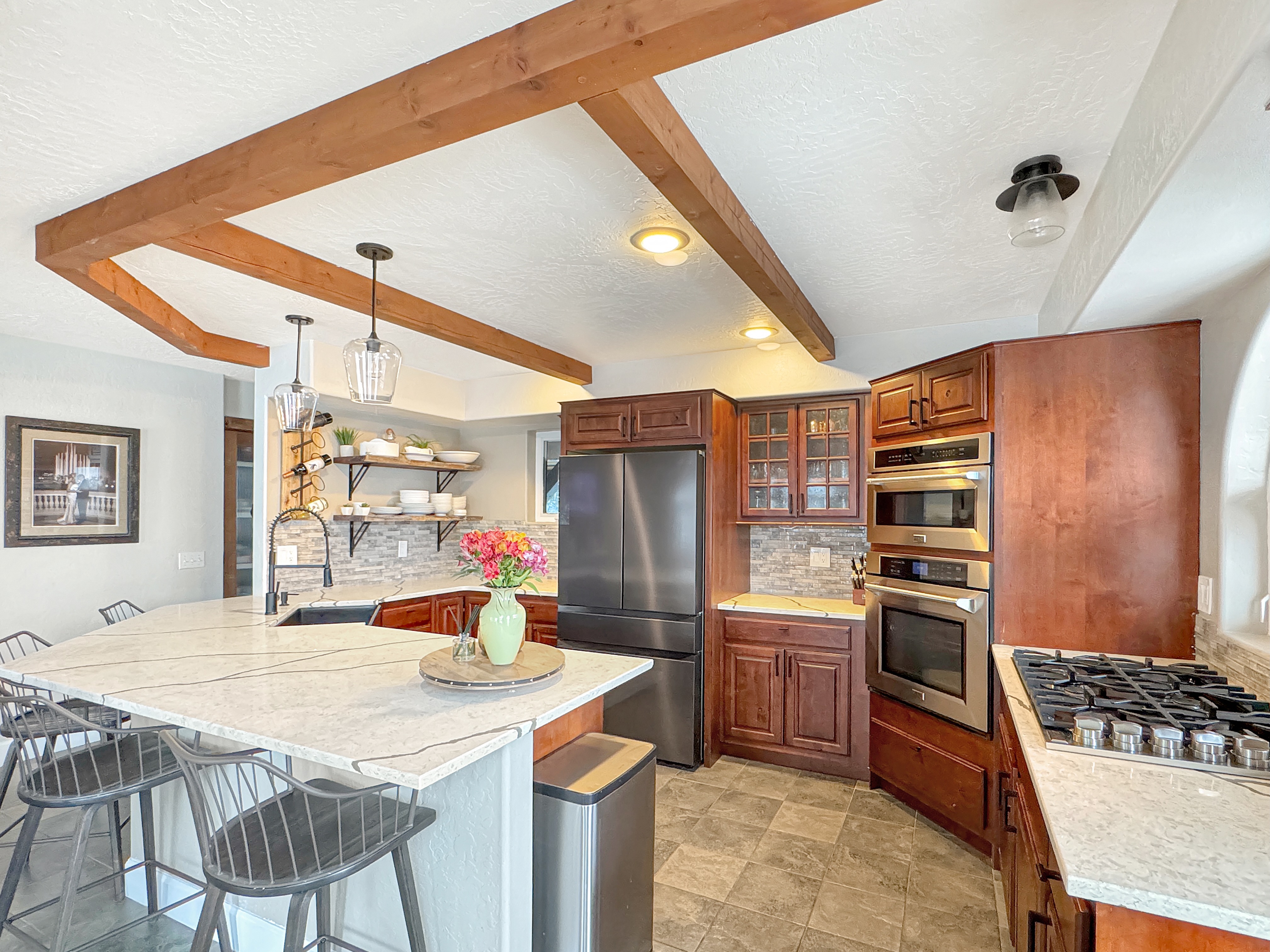 Sagle, Idaho, 83860, United States, 3 Bedrooms Bedrooms, ,3 BathroomsBathrooms,Residential,For Sale,1792364