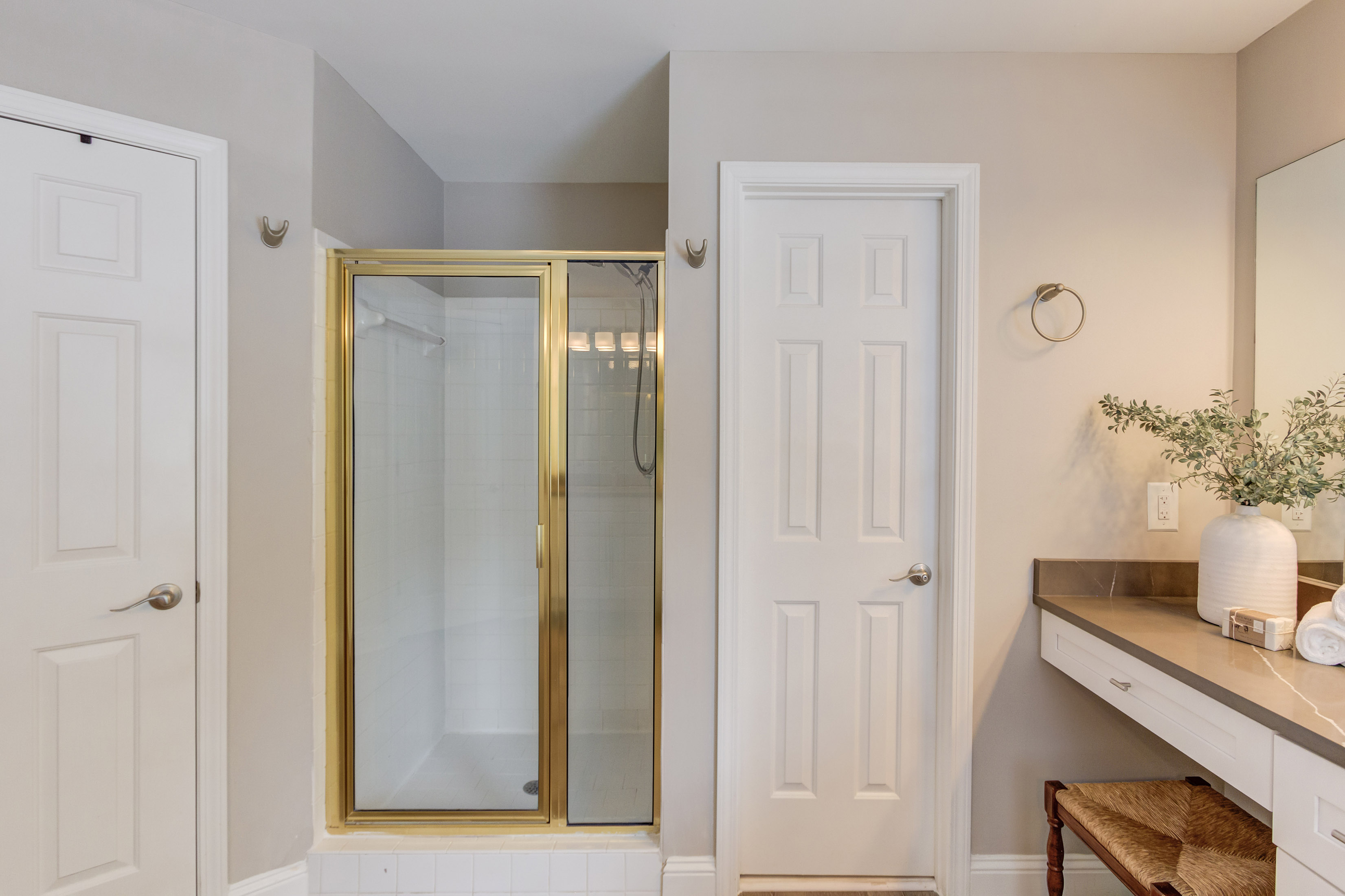  Beautifully Maintained Four Bedroom Home in the Heart of Johns Creek - 物件實景