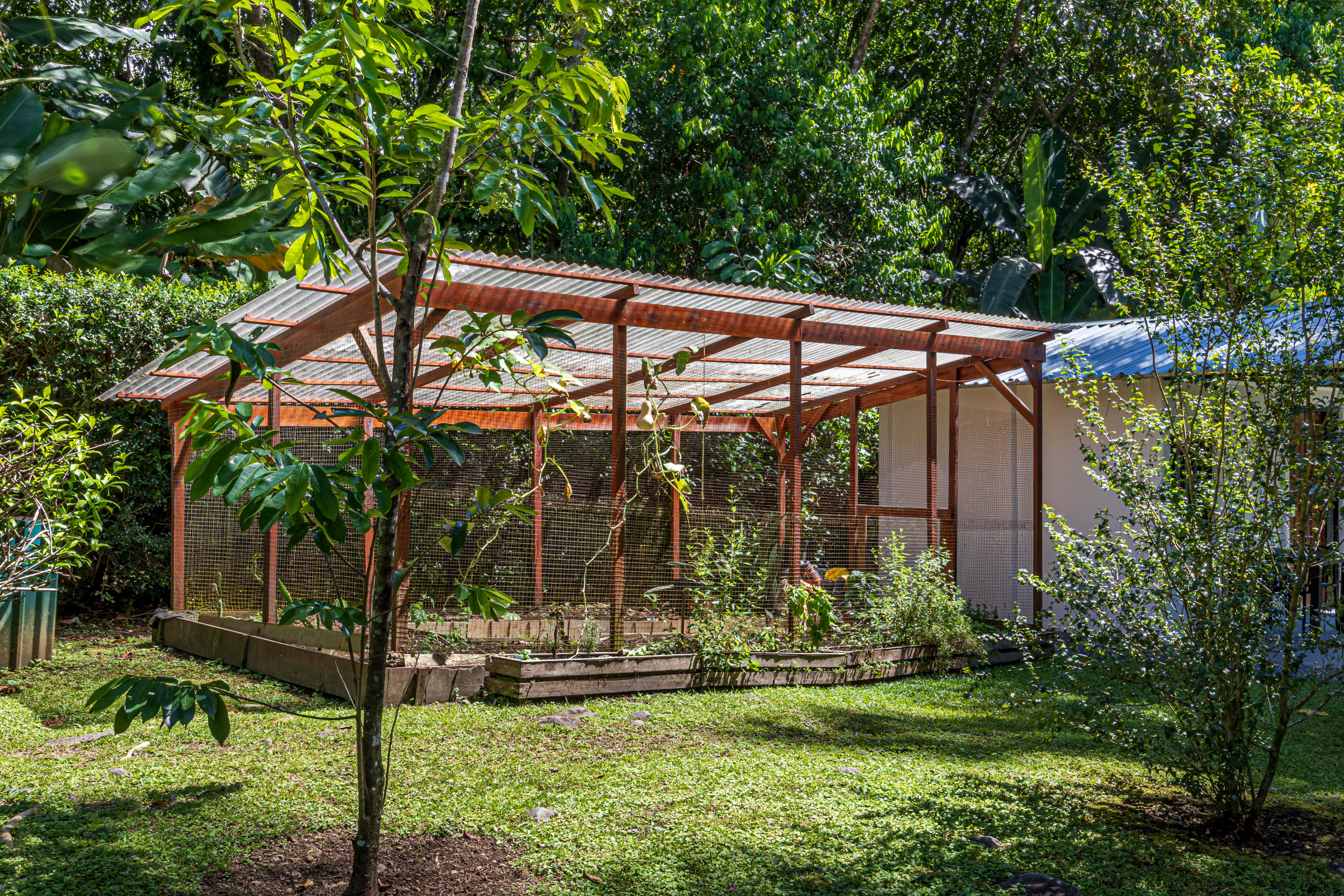 Ojochal, Puntarenas, CR, 4 Bedrooms Bedrooms, ,2 BathroomsBathrooms,Residential,For Sale,1721935