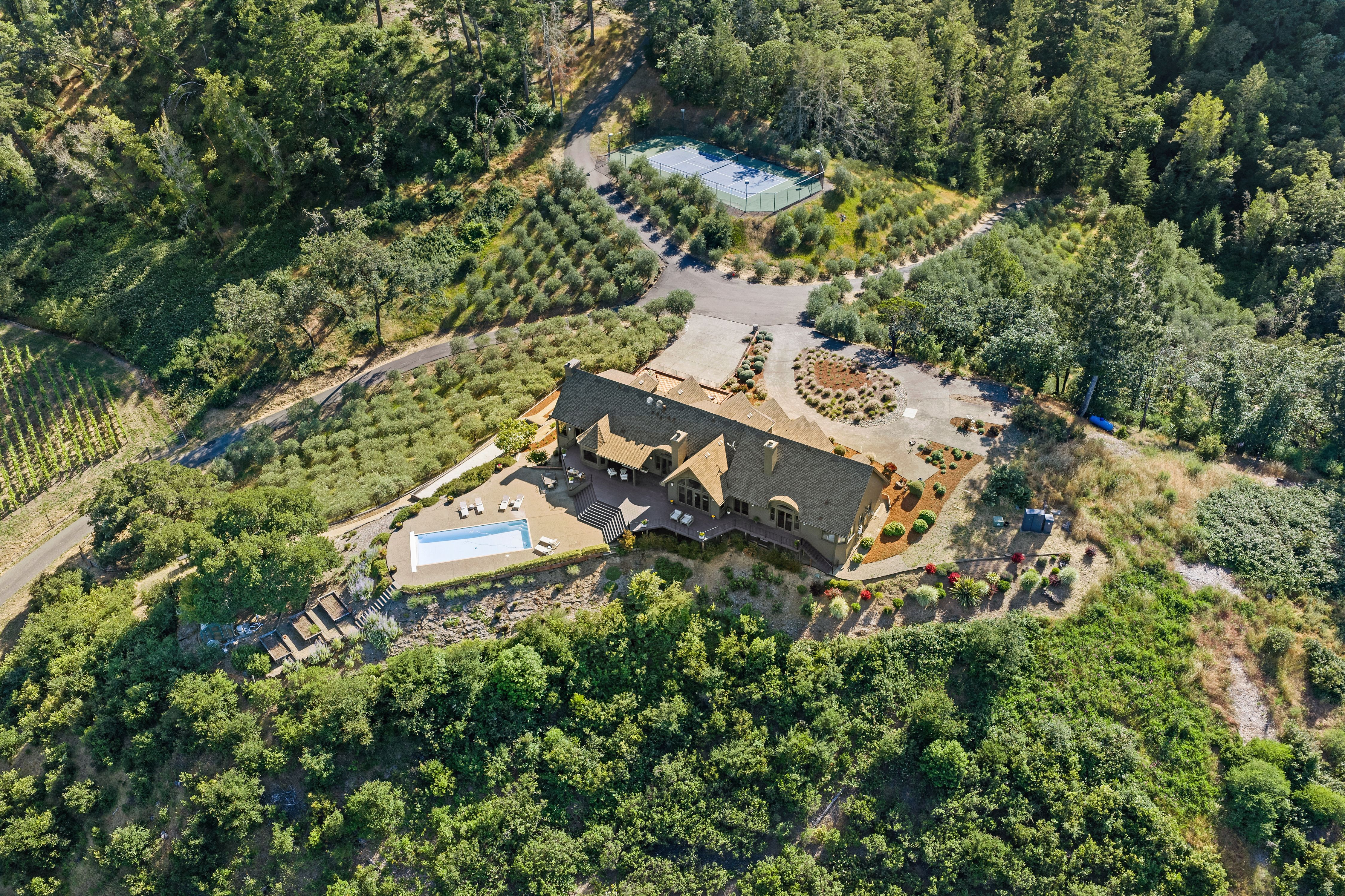  2355 West Dry Creek Road, Healdsburg, CA 95448 - 物件實景