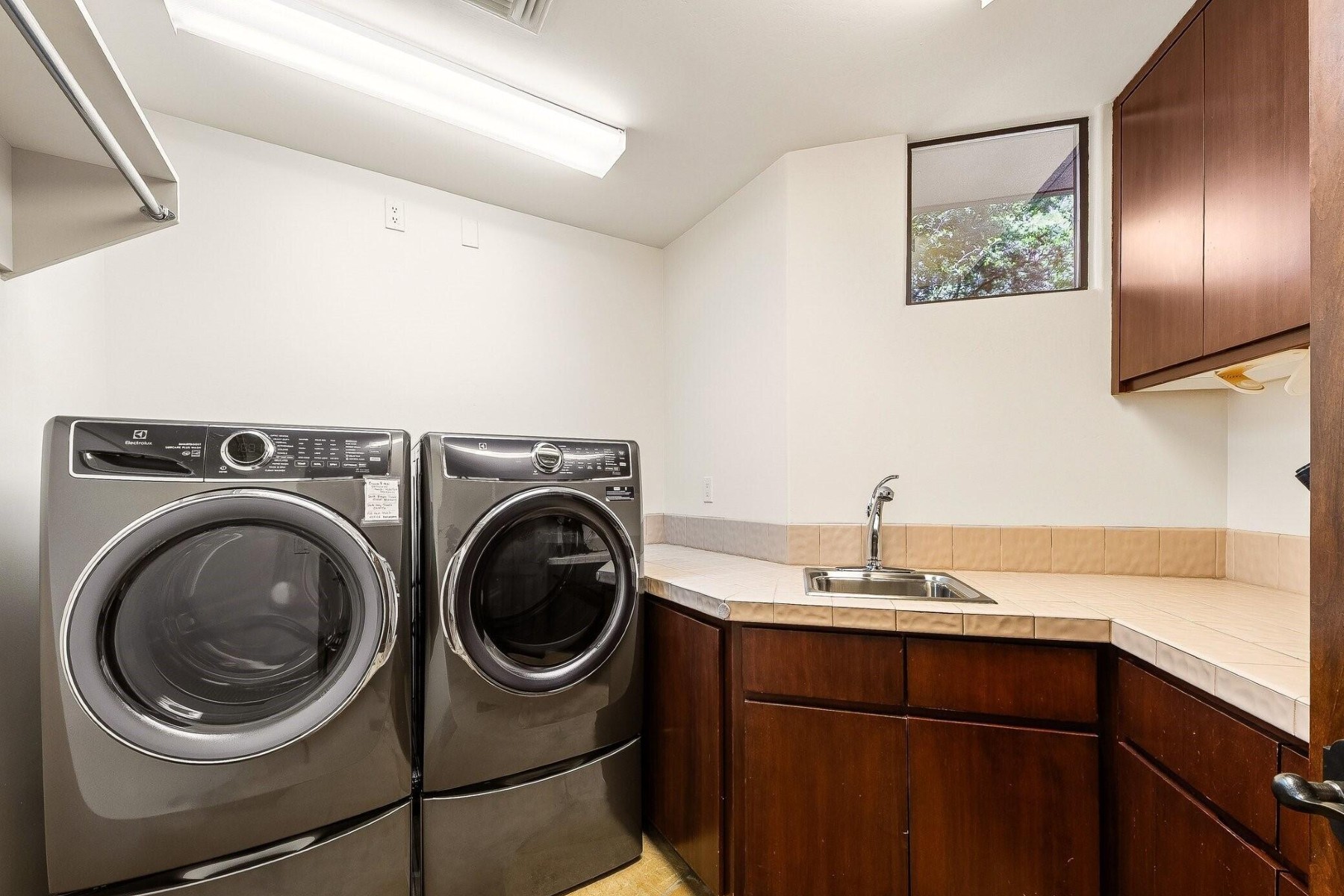  10675 E Fernwood Ln  Scottsdale, AZ - 物件實景