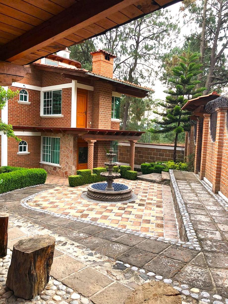 Valle de Bravo, Estado de México, 51200, Mexico, 4 Bedrooms Bedrooms, ,6 BathroomsBathrooms,Residential,For Sale,1721282