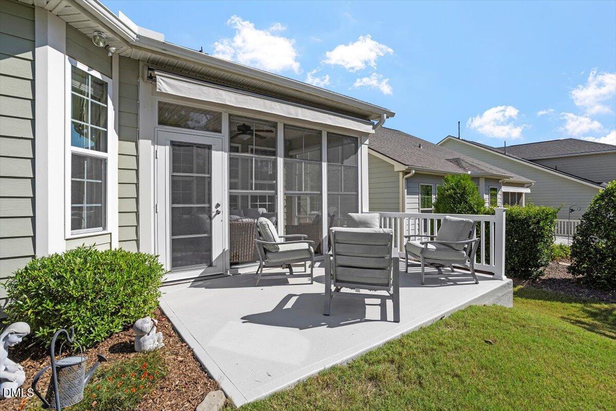 Durham, North Carolina, 27703, United States, 2 Bedrooms Bedrooms, ,2 BathroomsBathrooms,Residential,For Sale,1972659