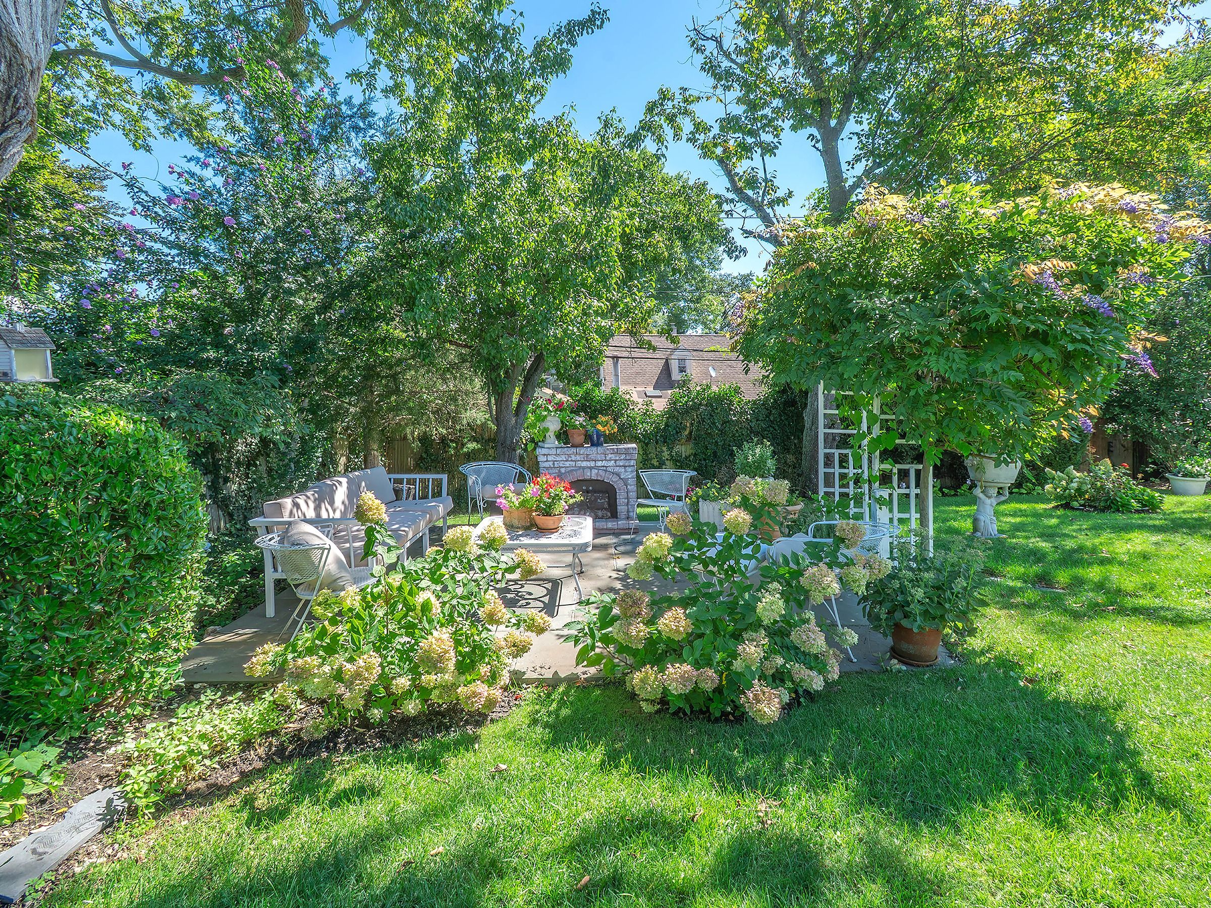  9 Robert Road, Glen Cove, NY, 11542 - 物件實景