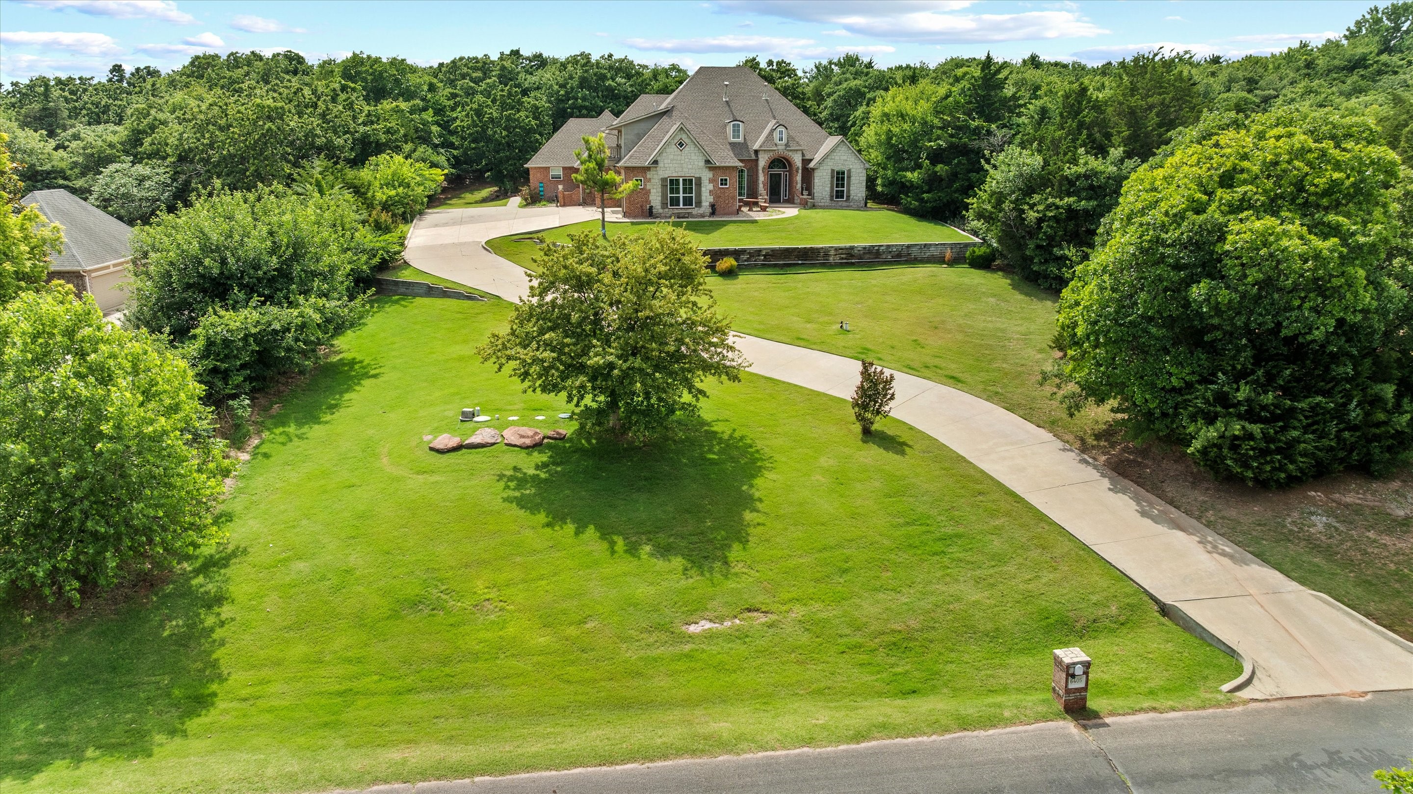  6405 Valley Ridge Drive, Edmond, OK 73034 - 物件實景