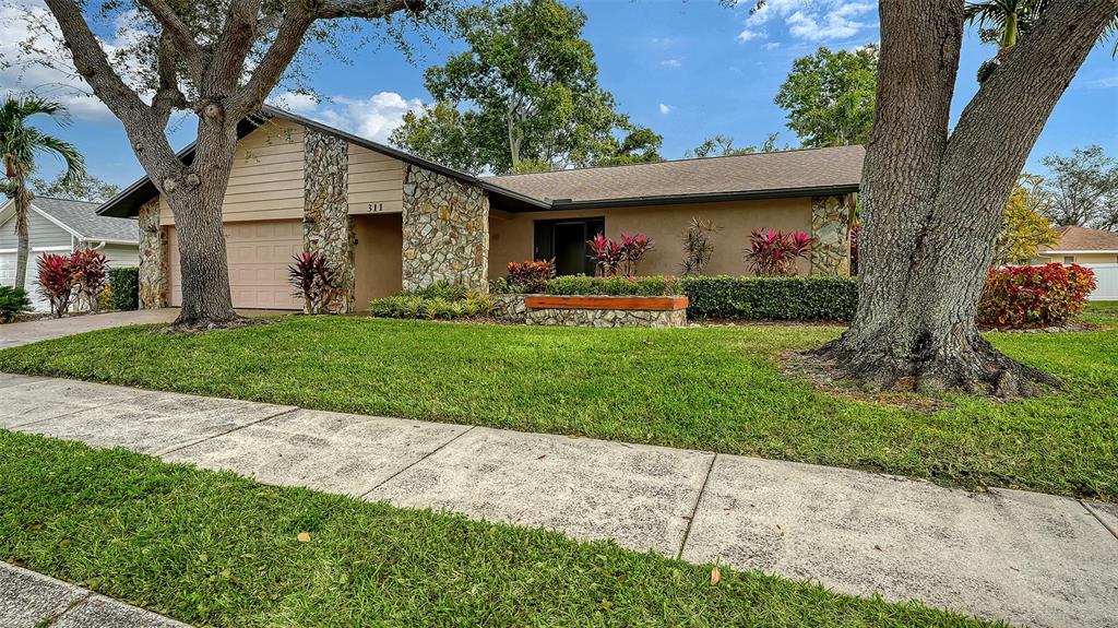 Bradenton, Florida, 34209, United States, 3 Bedrooms Bedrooms, ,2 BathroomsBathrooms,Residential,For Sale,2001818