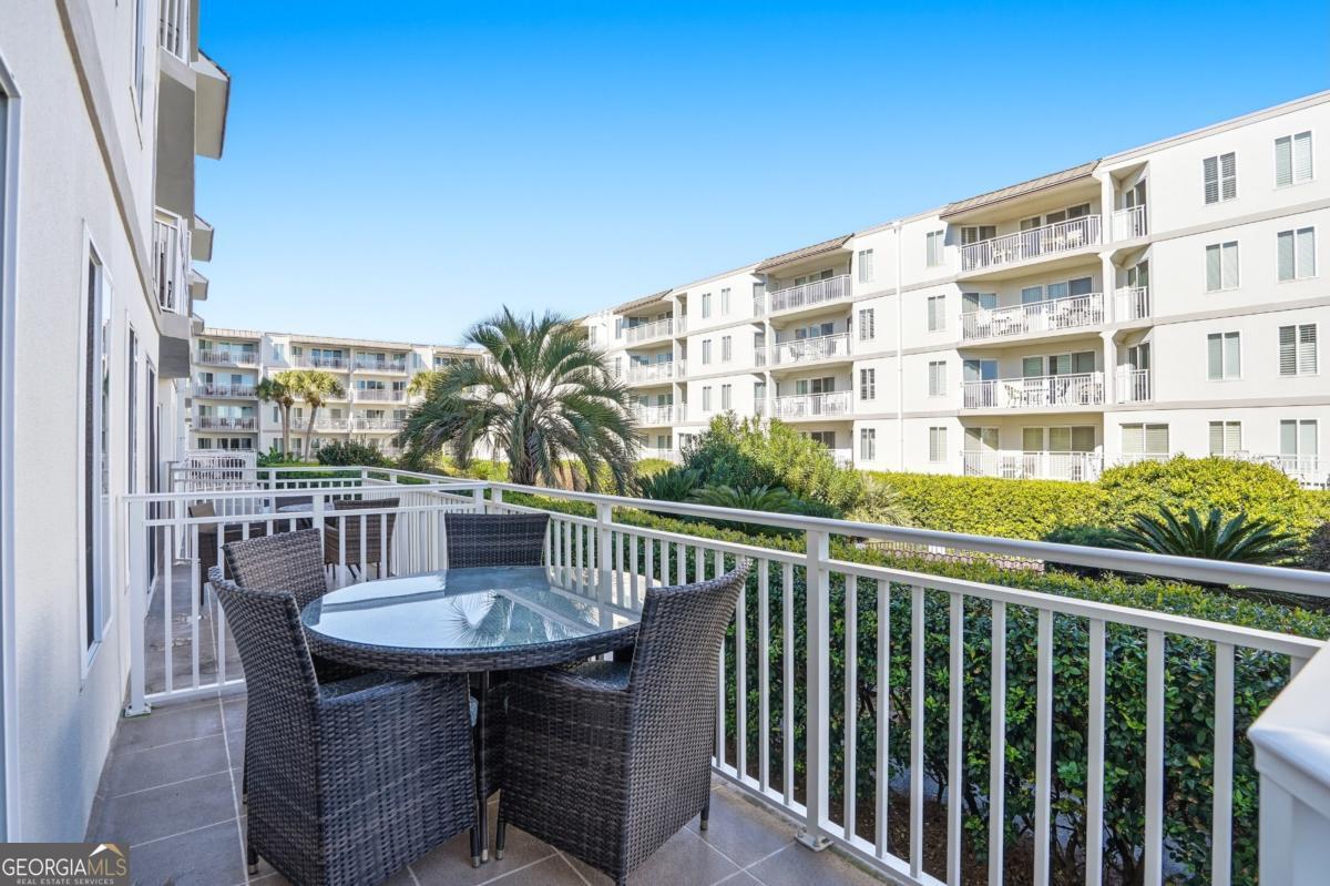 St. Simons, Georgia, 31522, United States, 2 Bedrooms Bedrooms, ,2 BathroomsBathrooms,Residential,For Sale,1991372