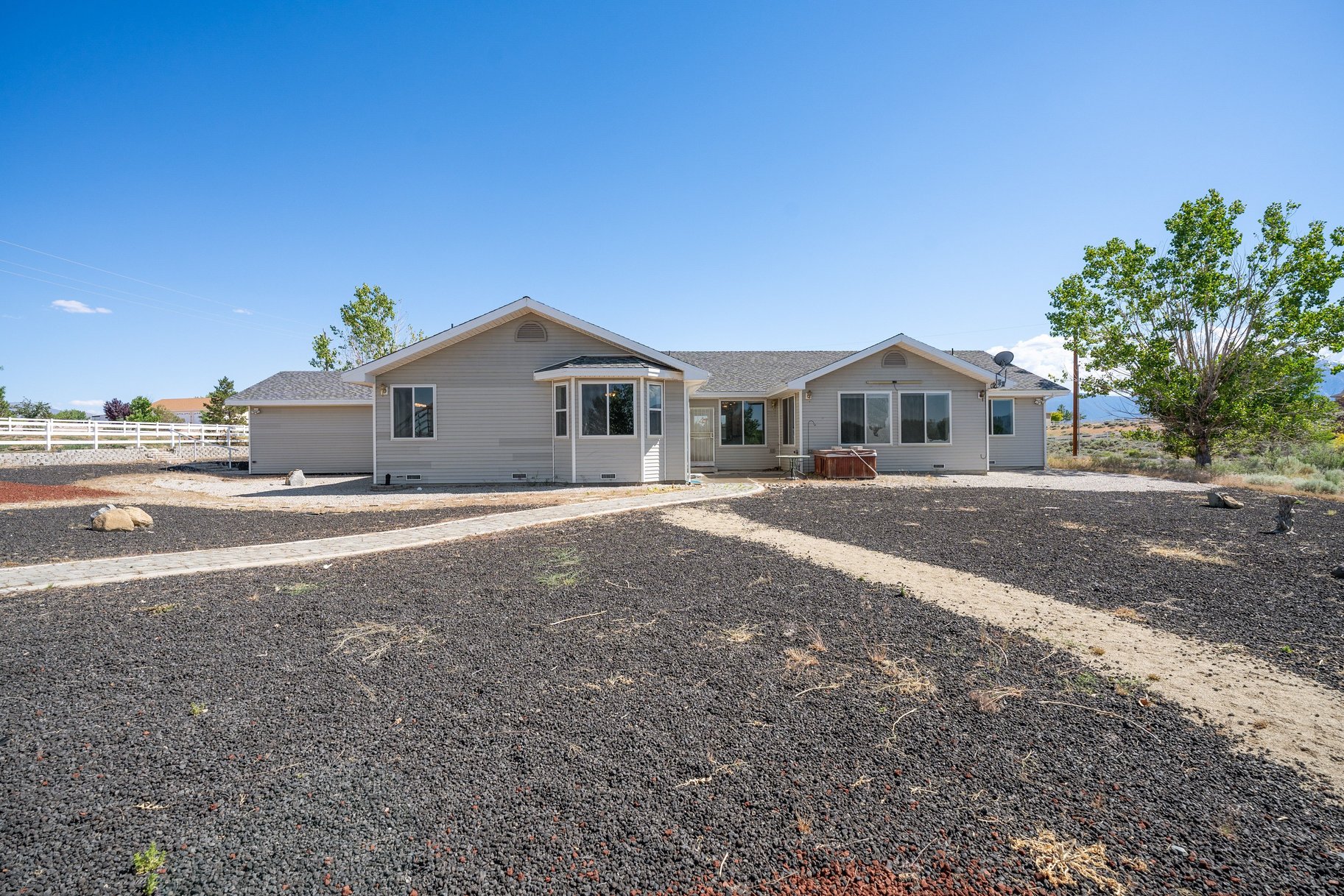  where  privacy meets convenience in gardnerville - 物件實景