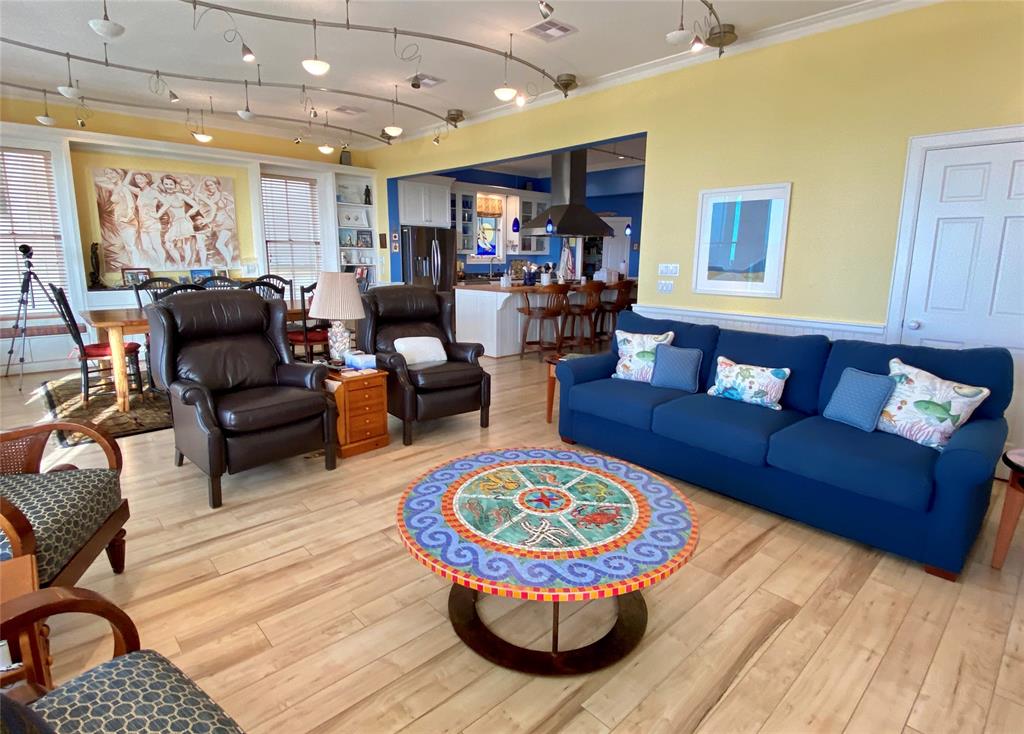 1757 Seaside Drive, Galveston, Texas, 77550, United States, 6 Bedrooms Bedrooms, ,6 BathroomsBathrooms,Residential,For Sale,1757 Seaside Drive,1628468