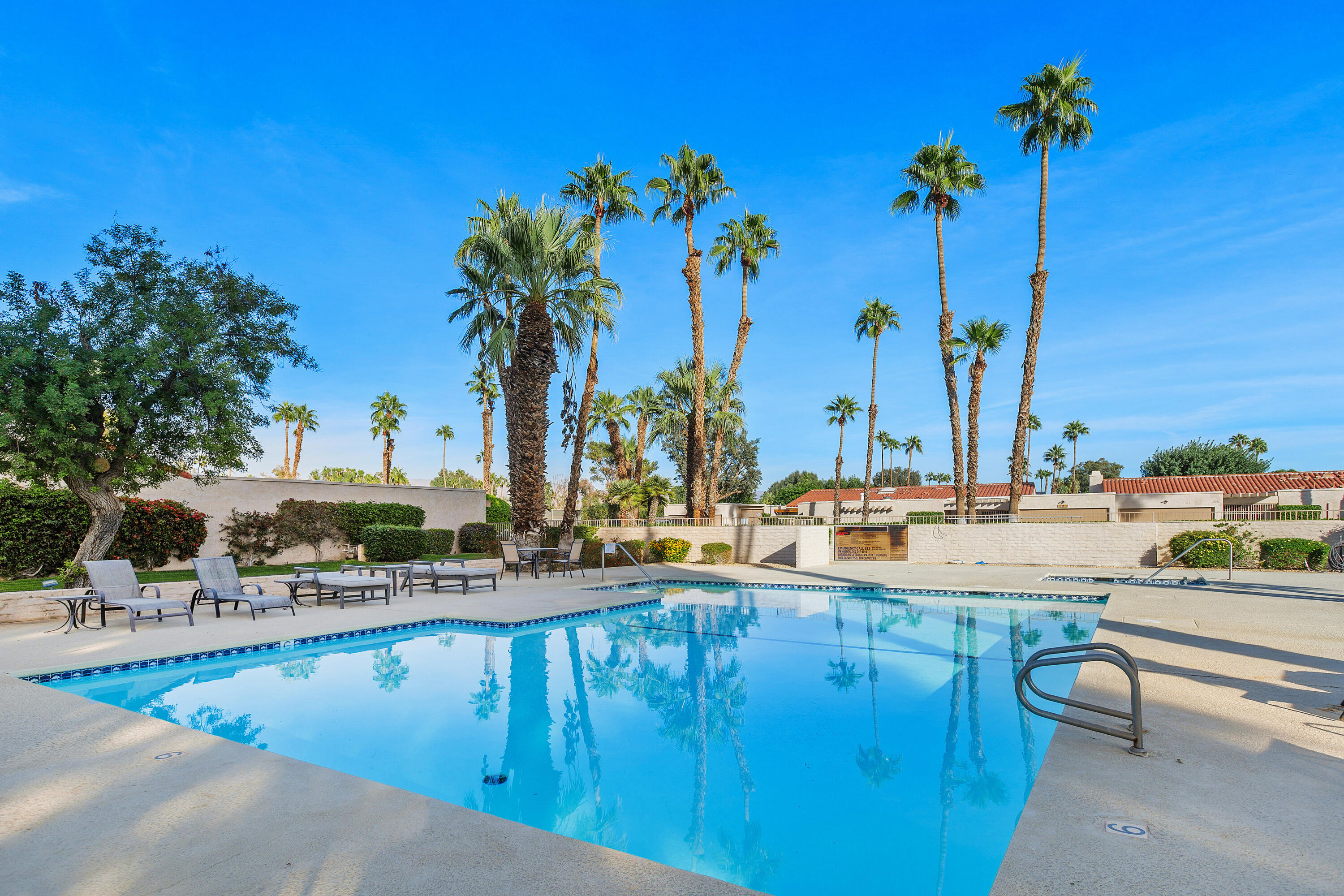 Bermuda Dunes, California, 92203, United States, 2 Bedrooms Bedrooms, ,2 BathroomsBathrooms,Residential,For Sale,1989527