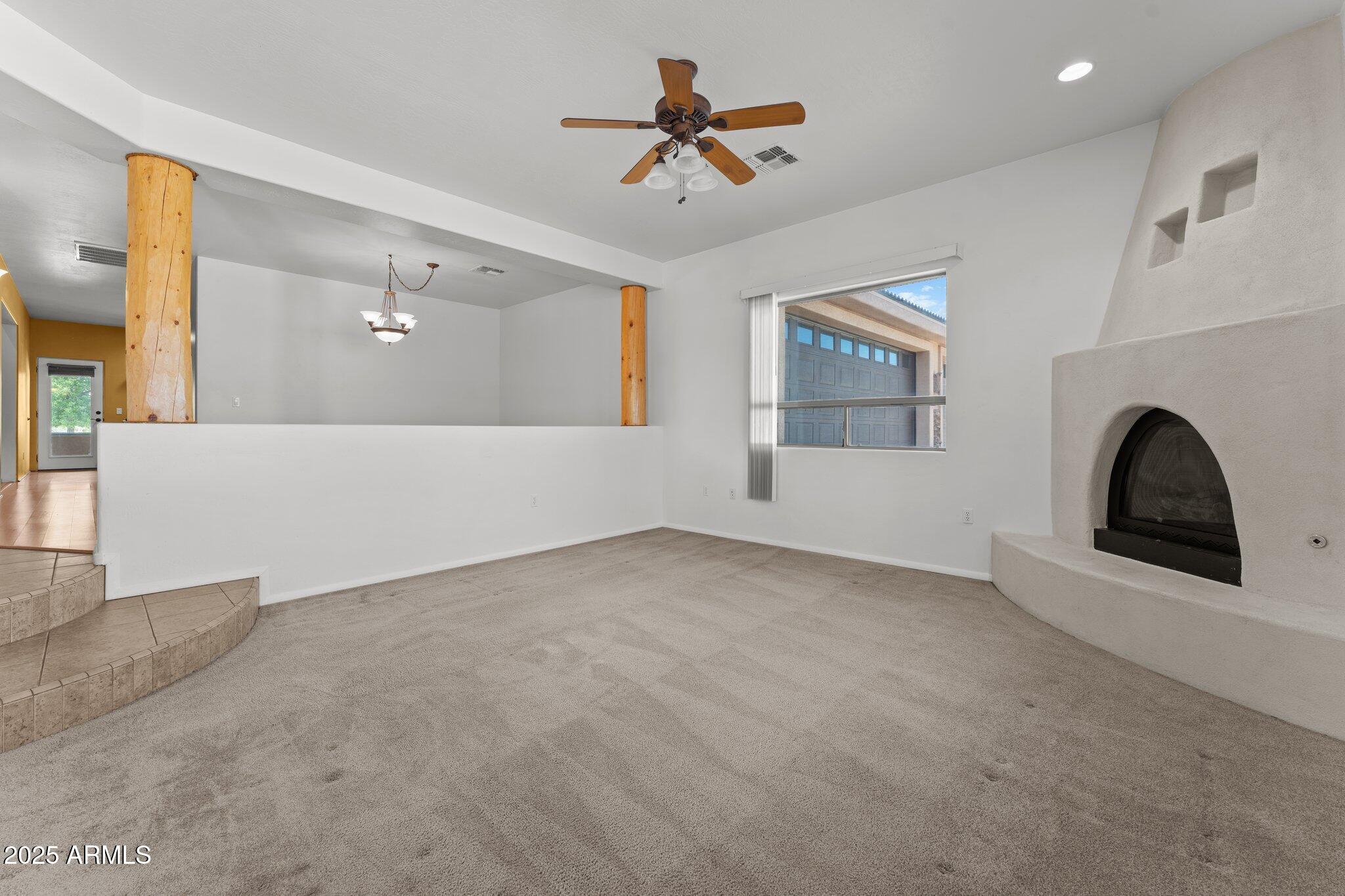 Wickenburg, Arizona, 85390, United States, 3 Bedrooms Bedrooms, ,3 BathroomsBathrooms,Residential,For Sale,1881788