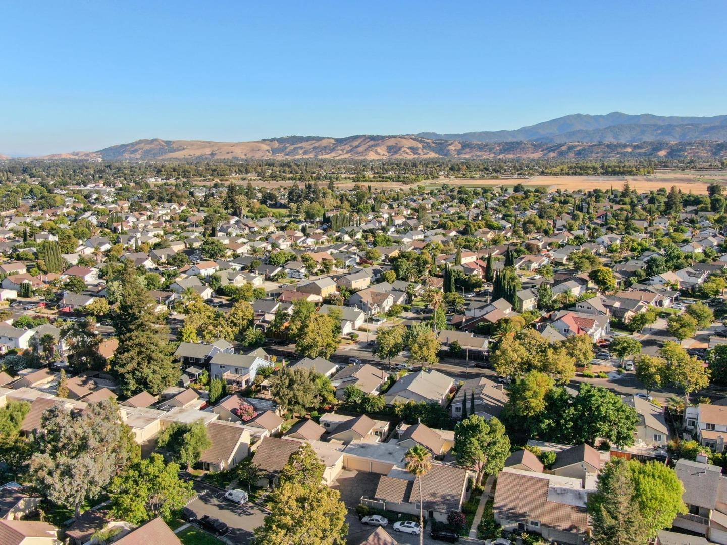 San Jose, California, 95136, United States, 3 Bedrooms Bedrooms, ,2 BathroomsBathrooms,Residential,For Sale,1917269