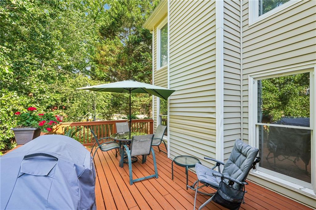 Kennesaw, Georgia, 30144, United States, 5 Bedrooms Bedrooms, ,3 BathroomsBathrooms,Residential,For Sale,1942982