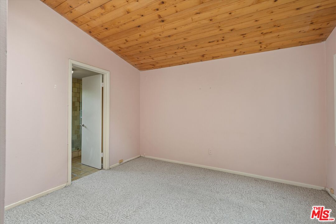 Malibu, California, 90265, United States, 4 Bedrooms Bedrooms, ,3 BathroomsBathrooms,Residential,For Sale,1859760