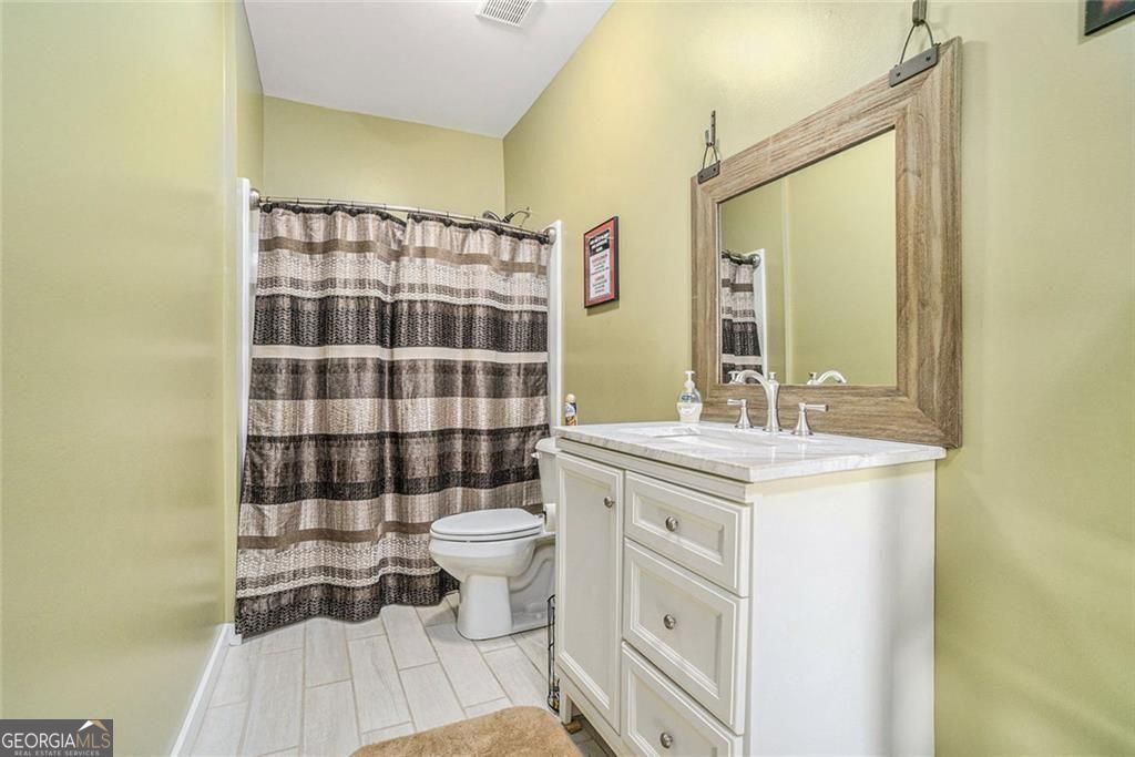 Jackson, Georgia, 30233, United States, 4 Bedrooms Bedrooms, ,4 BathroomsBathrooms,Residential,For Sale,1952976